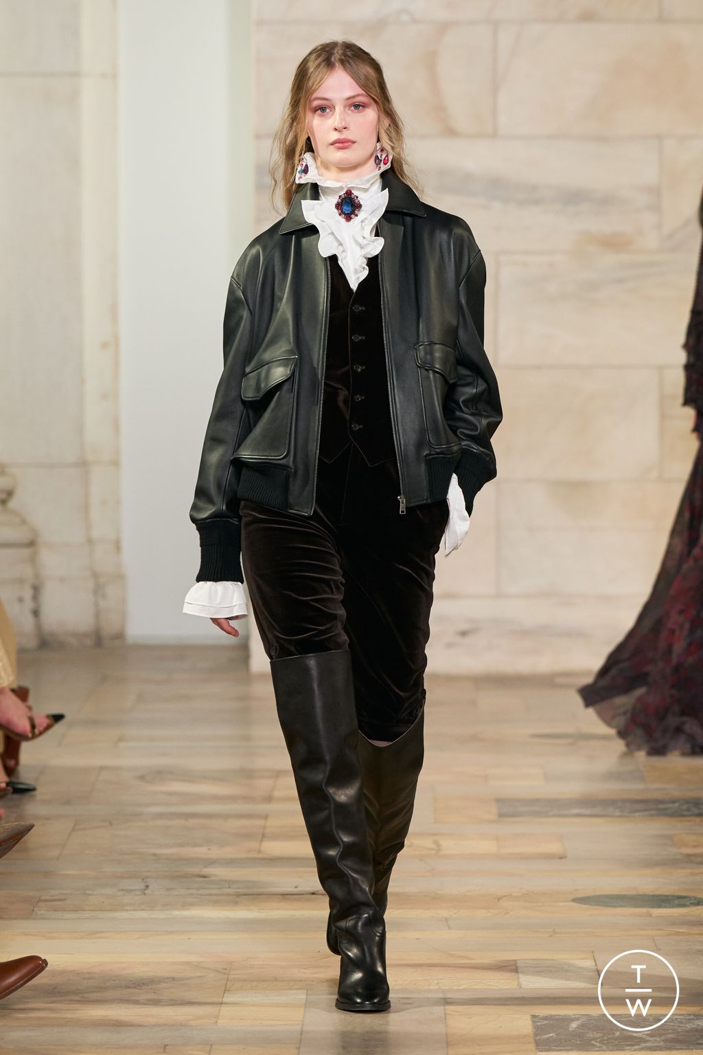 Fashion Week New York Fall/Winter 2025 look 26 from the Ralph Lauren collection womenswear