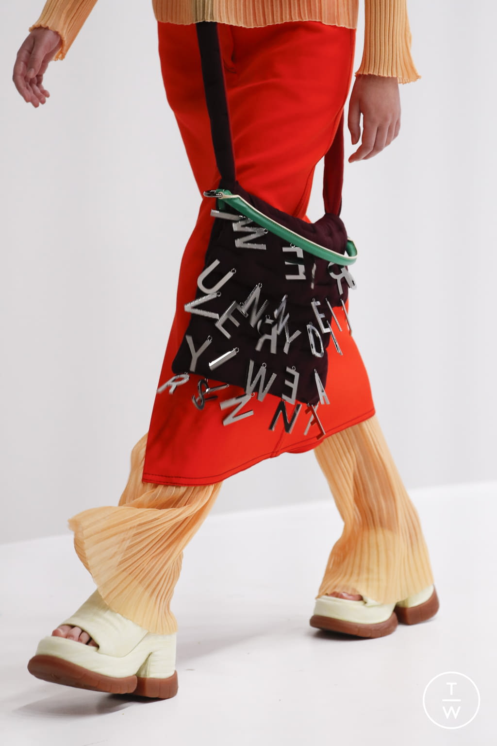 Fashion Week Milan Spring/Summer 2022 look 26 from the Sunnei collection womenswear accessories