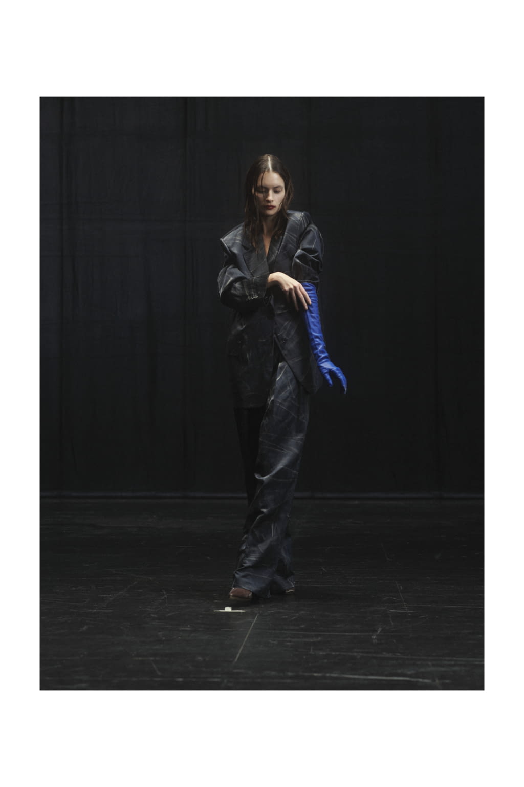 Fashion Week Paris Fall/Winter 2021 look 26 de la collection Dries Van Noten womenswear