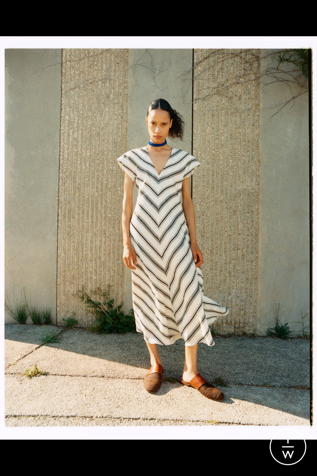 Fashion Week Paris Spring/Summer 2022 look 26 from the Wales Bonner collection menswear