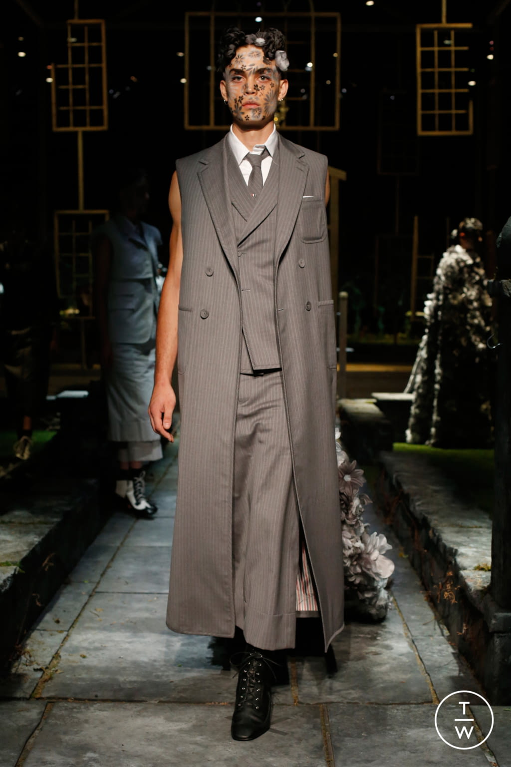 Fashion Week New York Spring/Summer 2022 look 26 from the Thom Browne collection womenswear