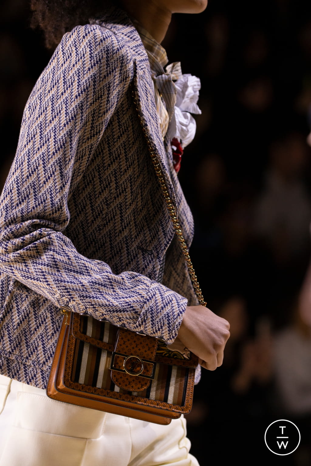 Fashion Week Paris Spring/Summer 2020 look 27 from the Louis Vuitton collection womenswear accessories