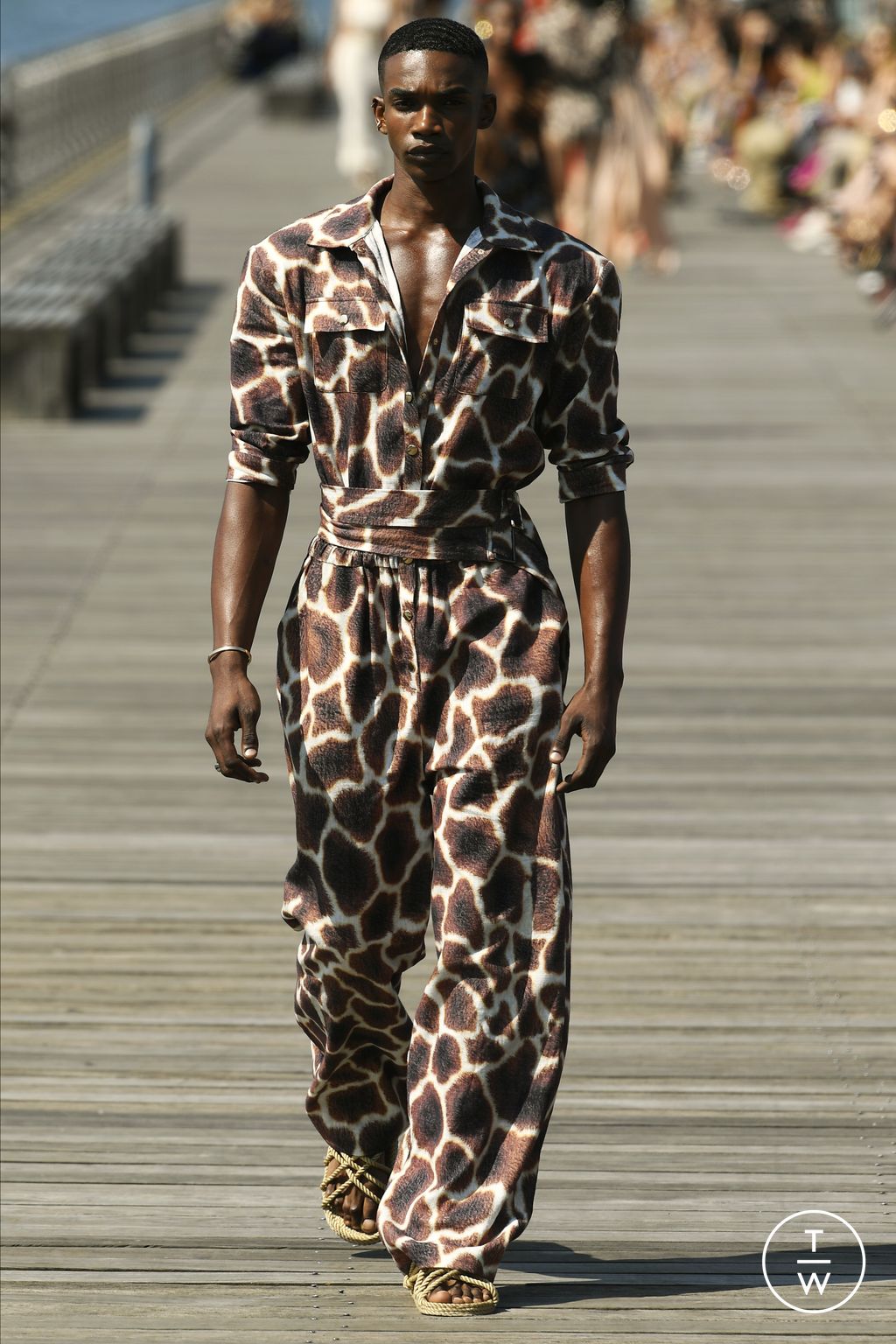 Fashion Week New York Spring/Summer 2023 look 26 from the Bronx & Banco collection 女装