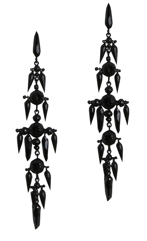 Fashion Week New York Fall/Winter 2018 look 36 from the Zimmermann collection 女装配饰