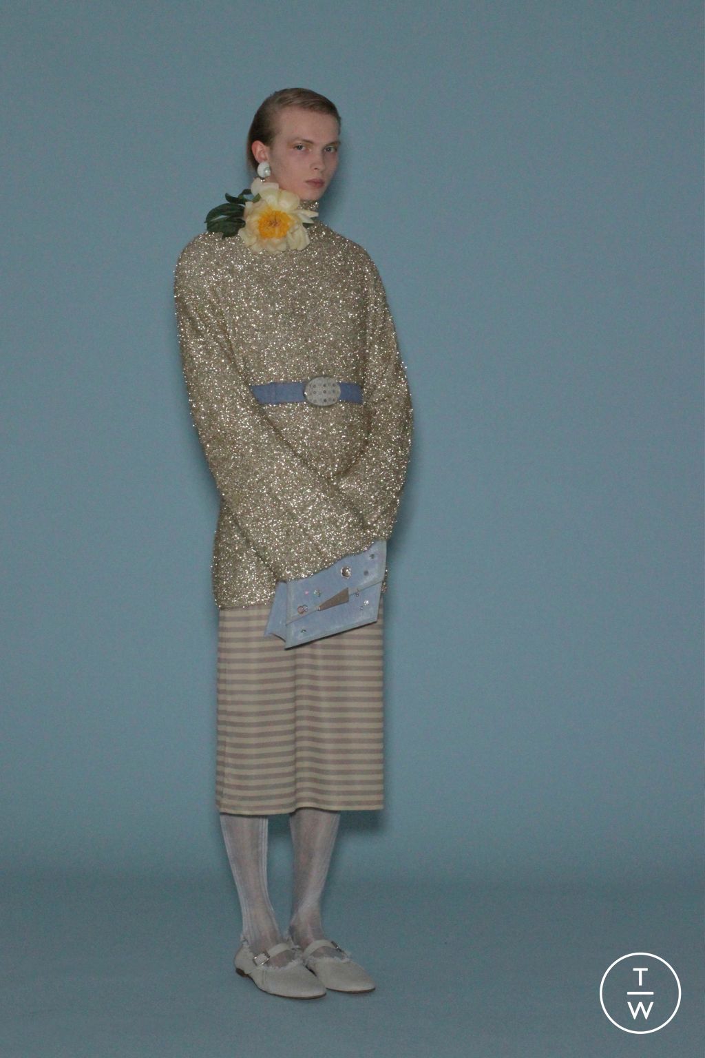 Fashion Week Paris Spring/Summer 2023 look 26 from the Acne Studios collection 男装