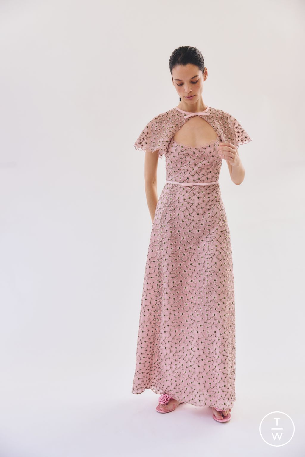 Fashion Week Paris Resort 2026 look 26 de la collection Giambattista Valli womenswear
