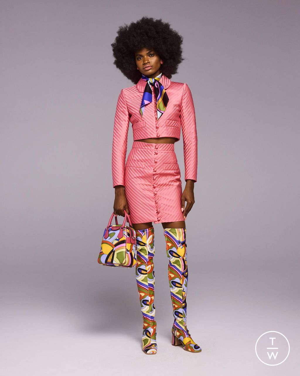Fashion Week Milan Resort 2023 look 26 from the Moschino collection womenswear