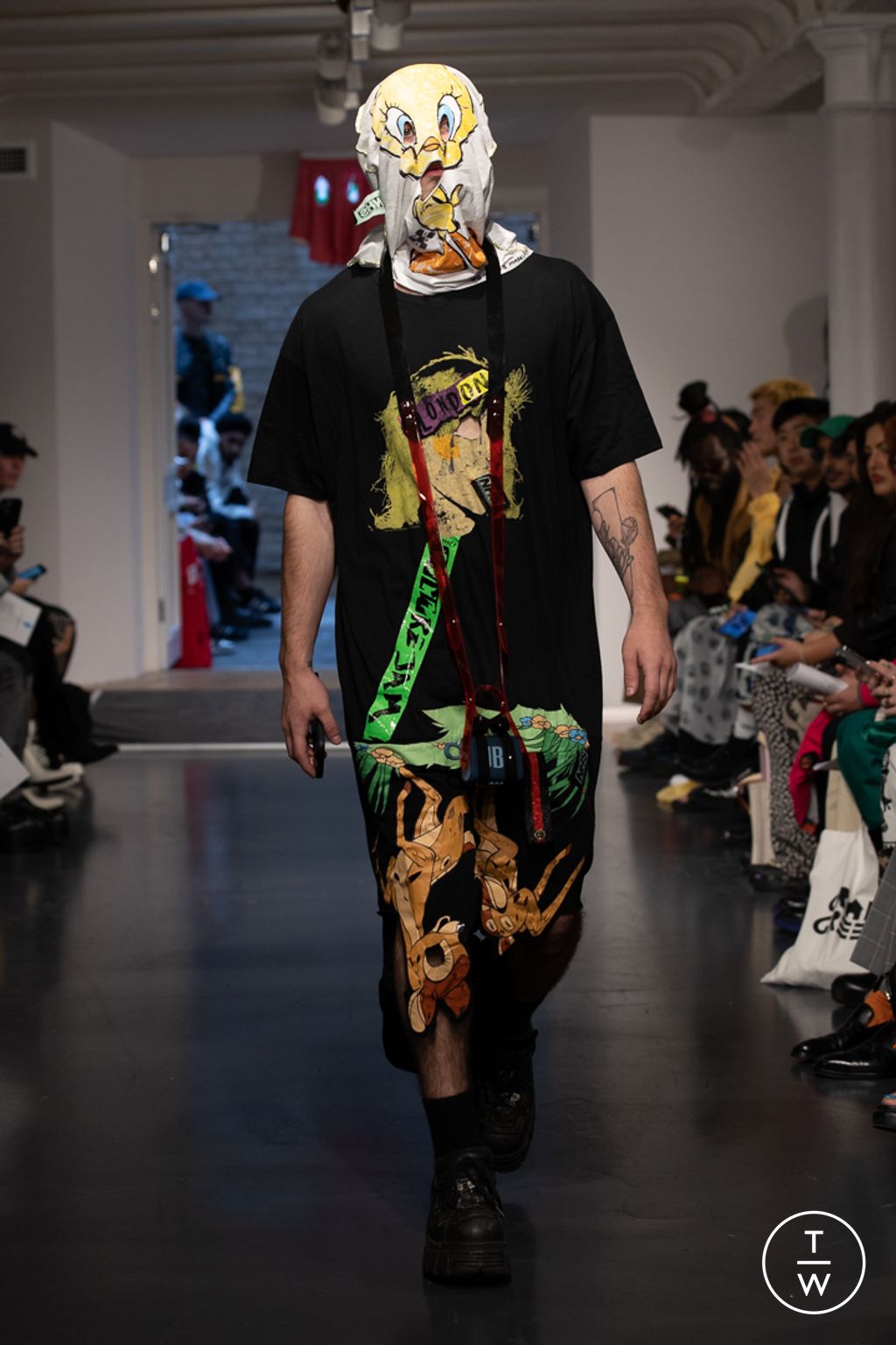 Fashion Week London Spring/Summer 2023 look 27 from the NOKI collection womenswear