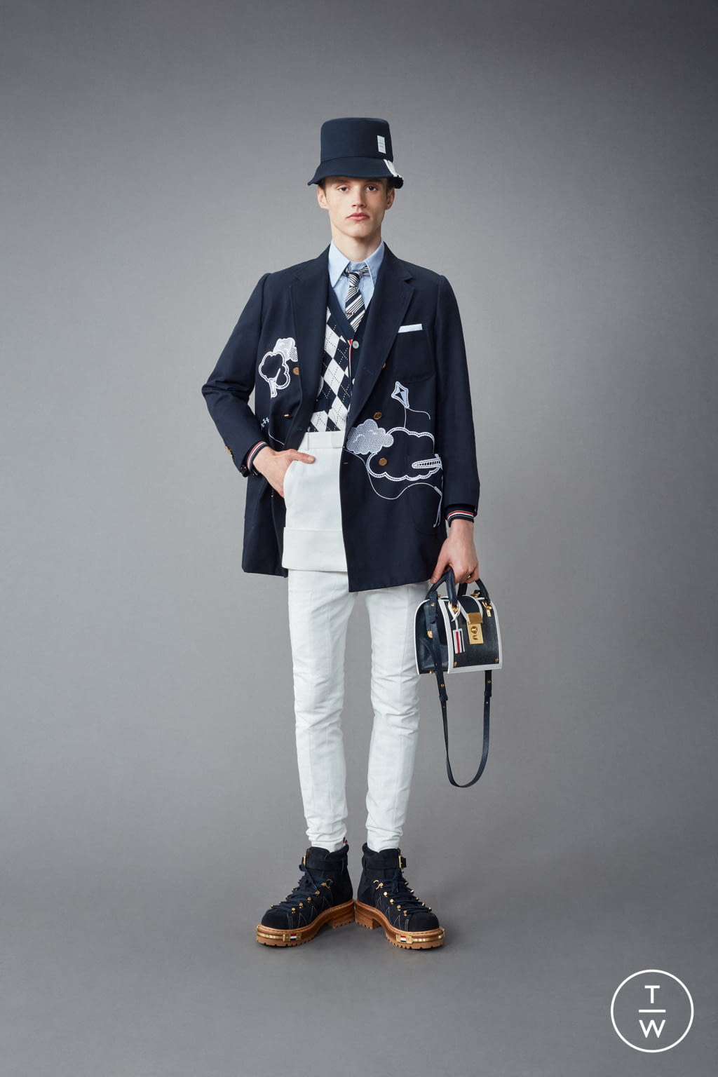 Fashion Week Paris Resort 2022 look 27 from the Thom Browne collection menswear