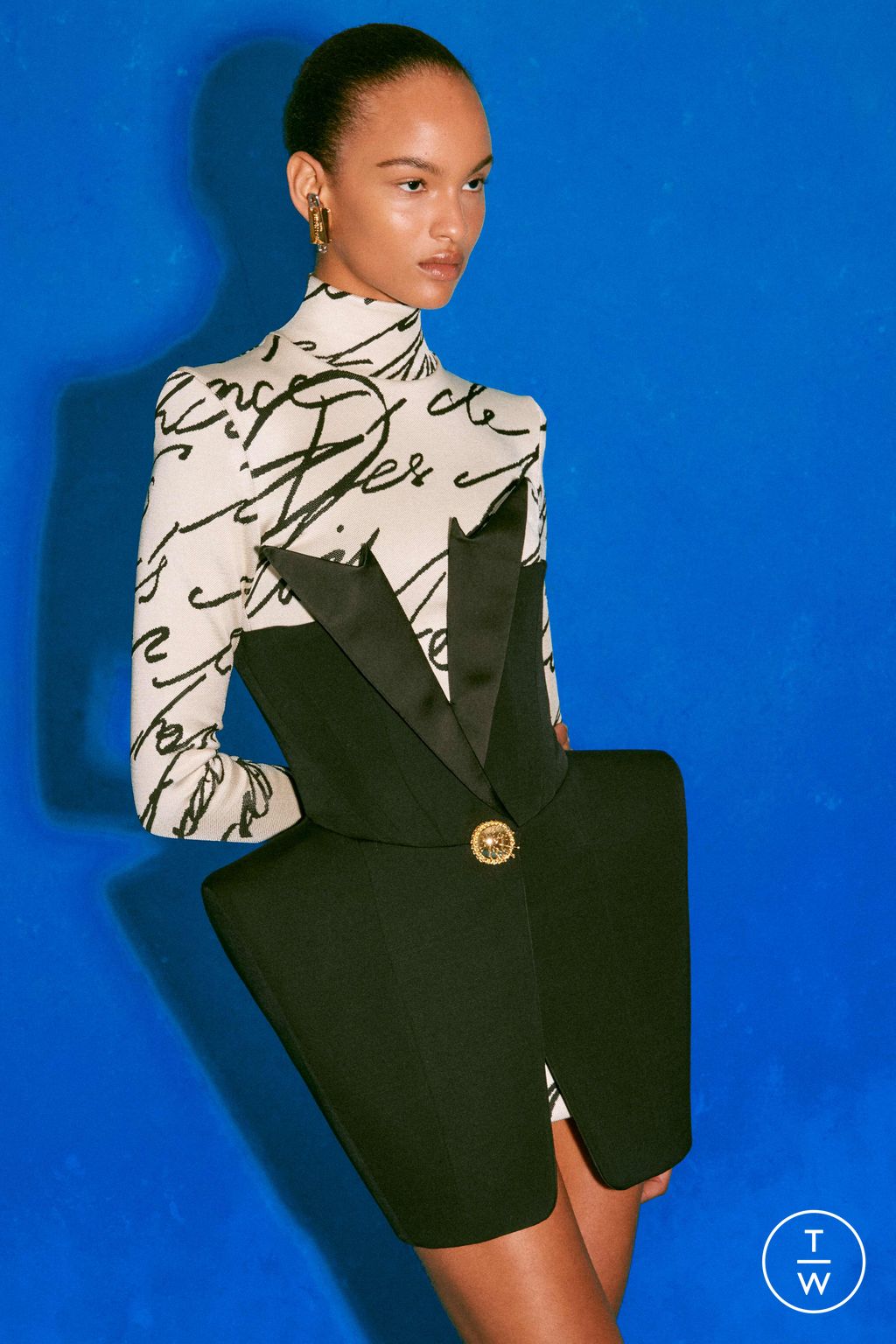 Fashion Week Paris Resort 2025 look 27 from the Balmain collection womenswear