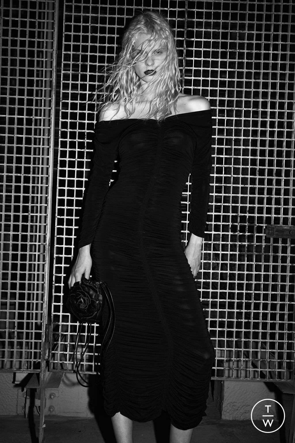 Fashion Week Milan Resort 2023 look 27 from the N°21 collection womenswear