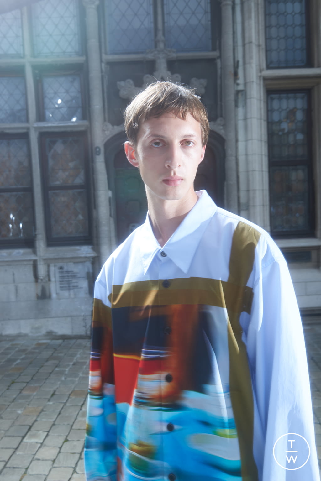 Fashion Week Paris Spring/Summer 2022 look 27 from the Dries Van Noten collection 男装