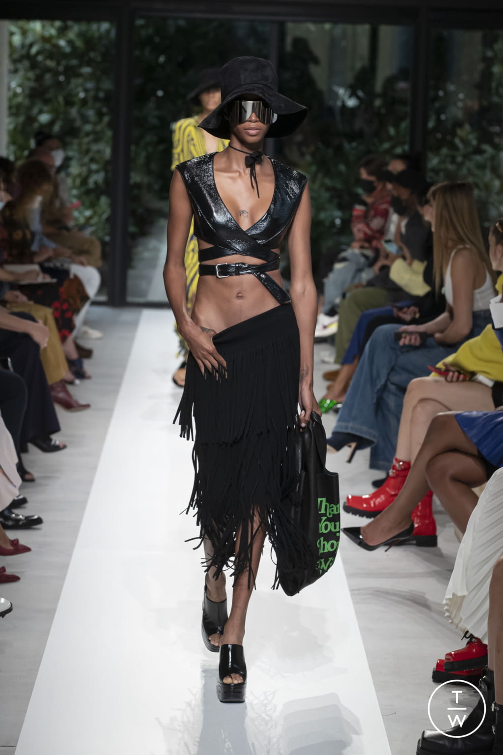 Fashion Week Milan Spring/Summer 2022 look 27 from the Philosophy di Lorenzo Serafini collection 女装