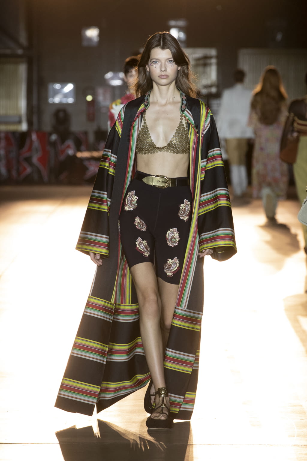 Fashion Week Milan Spring/Summer 2022 look 27 from the Etro collection womenswear