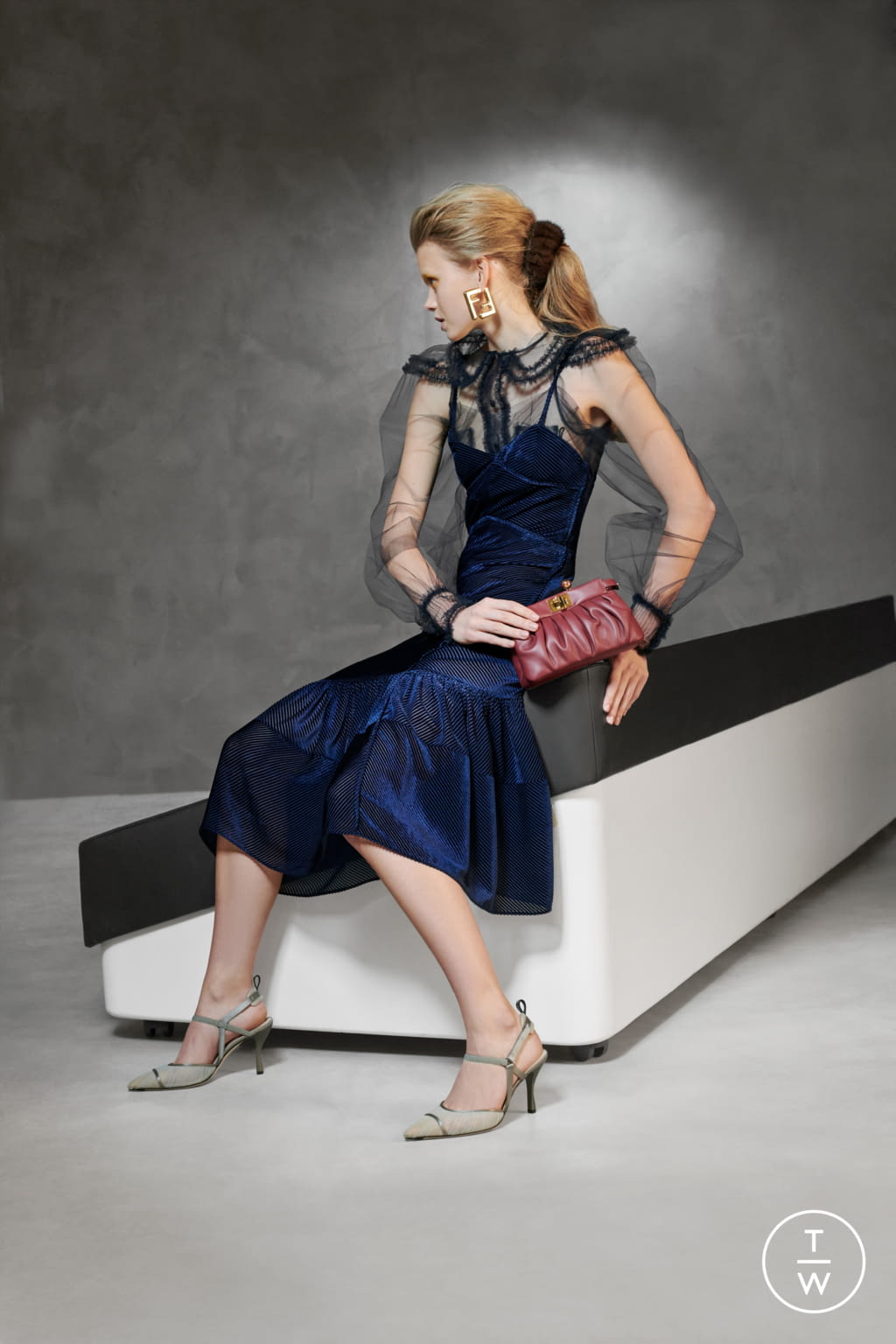 Fashion Week Milan Pre-Fall 2020 look 27 de la collection Fendi womenswear