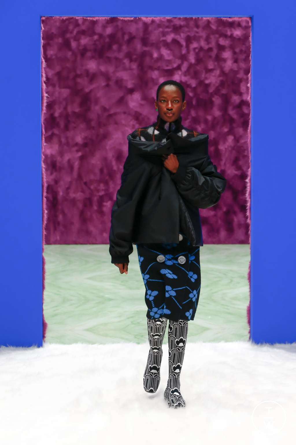 Fashion Week Milan Fall/Winter 2021 look 27 from the Prada collection 女装