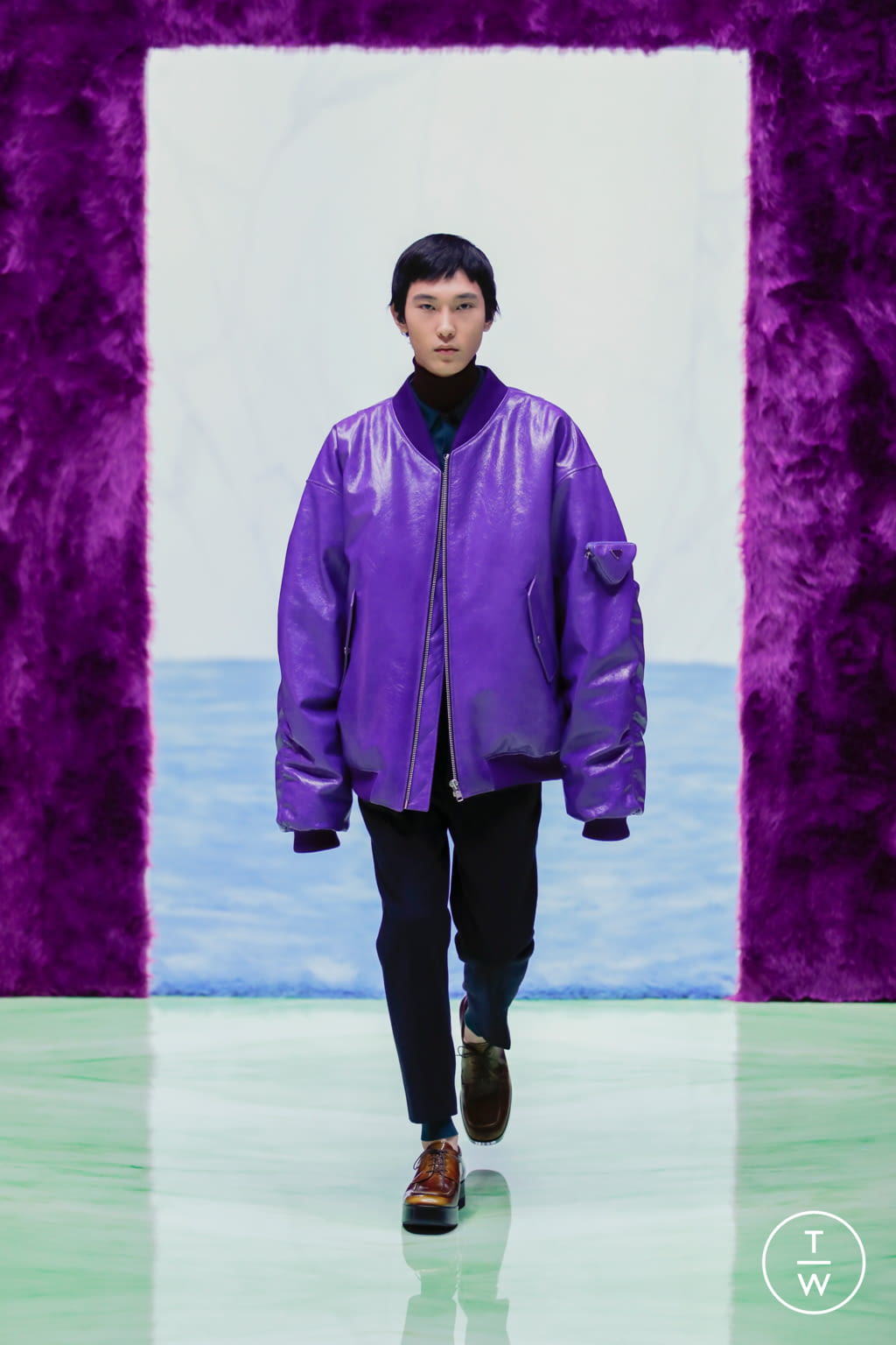 Fashion Week Milan Fall/Winter 2021 look 27 from the Prada collection 男装