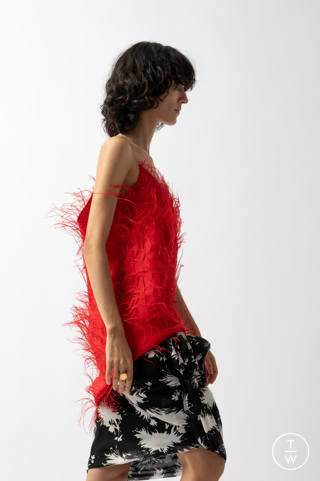 Fashion Week London Spring/Summer 2022 look 26 from the Sharon Wauchob collection womenswear