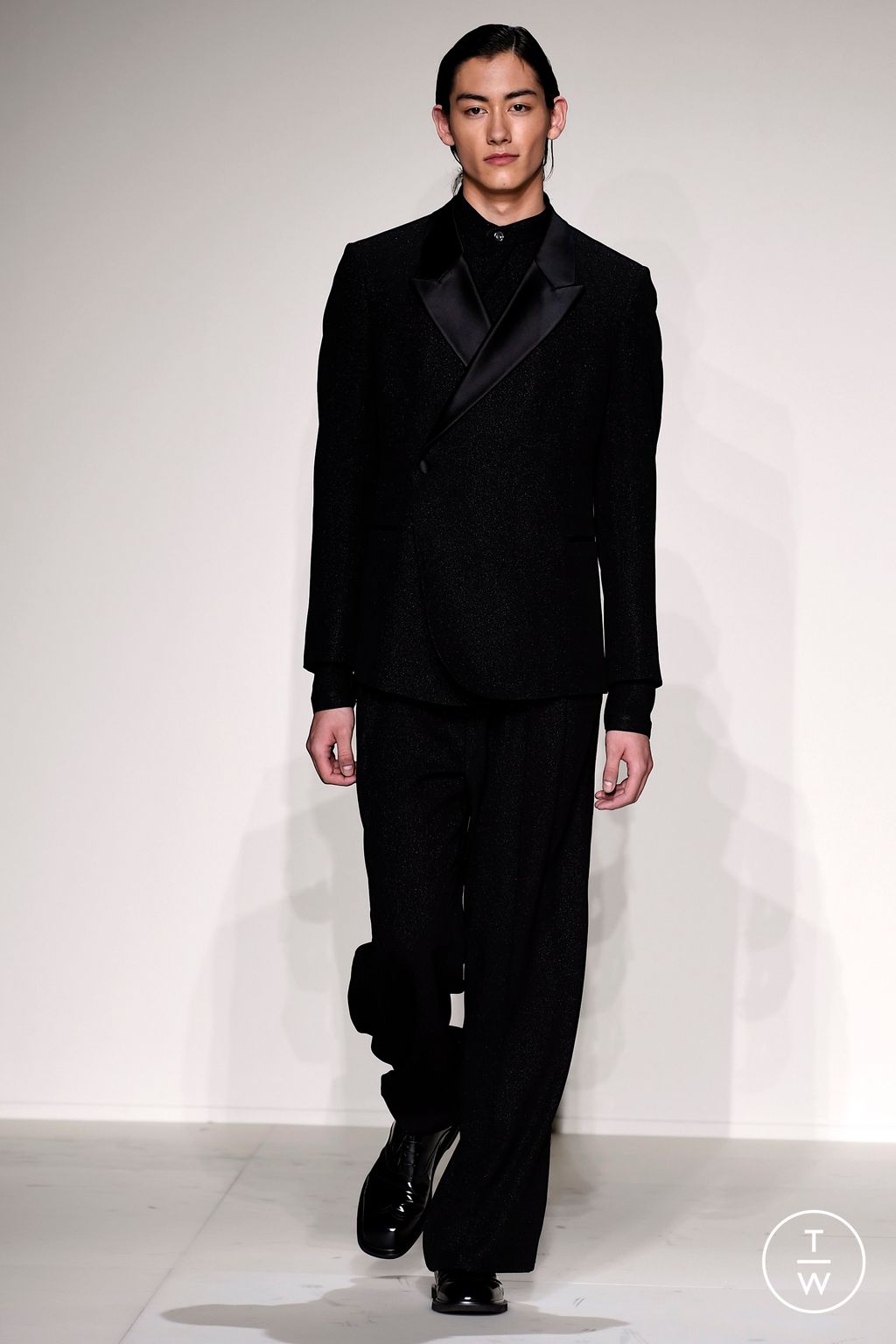 Fashion Week Milan Fall/Winter 2023 look 84 from the Emporio Armani collection menswear