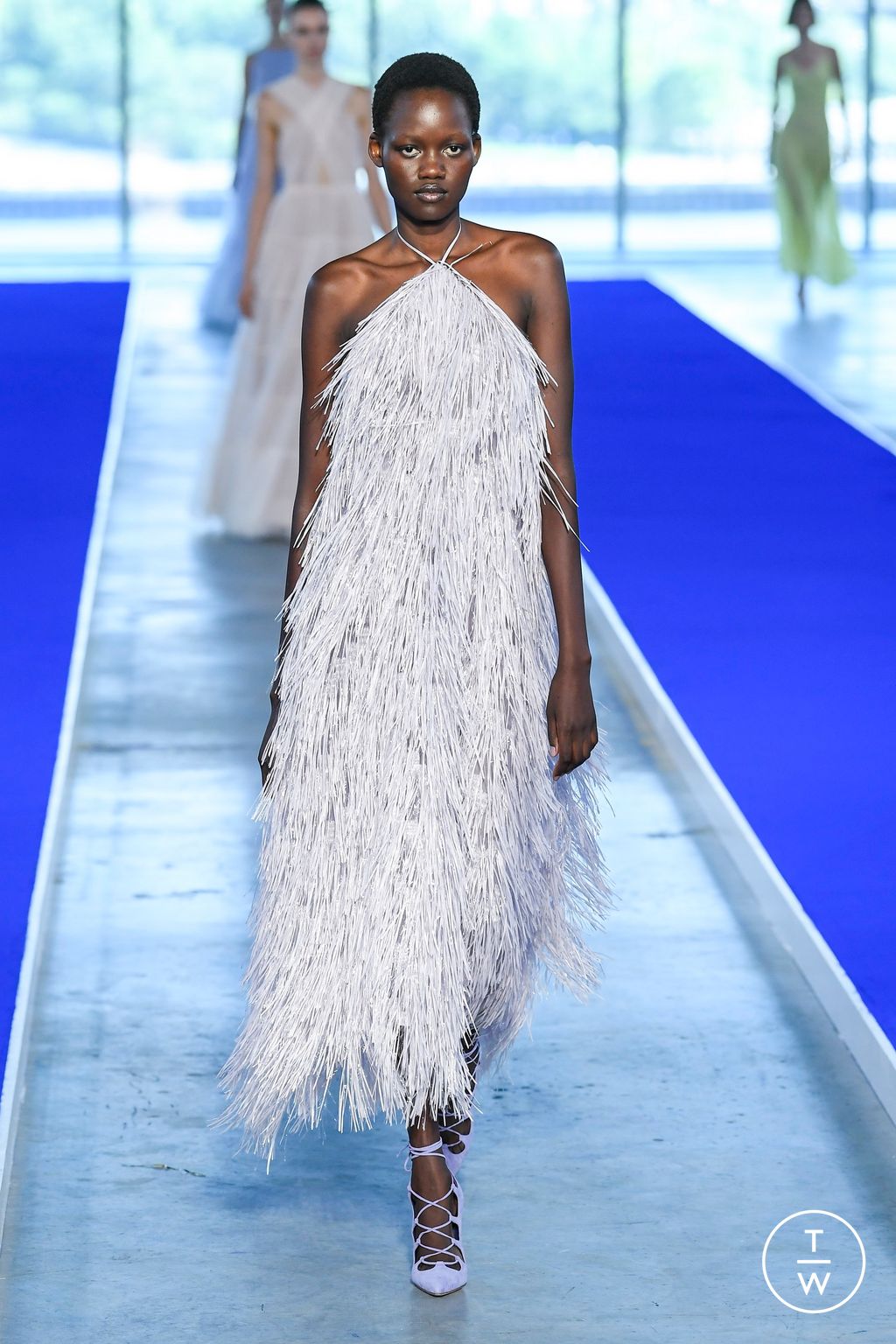 Fashion Week New York Spring/Summer 2023 look 31 de la collection Jason Wu womenswear