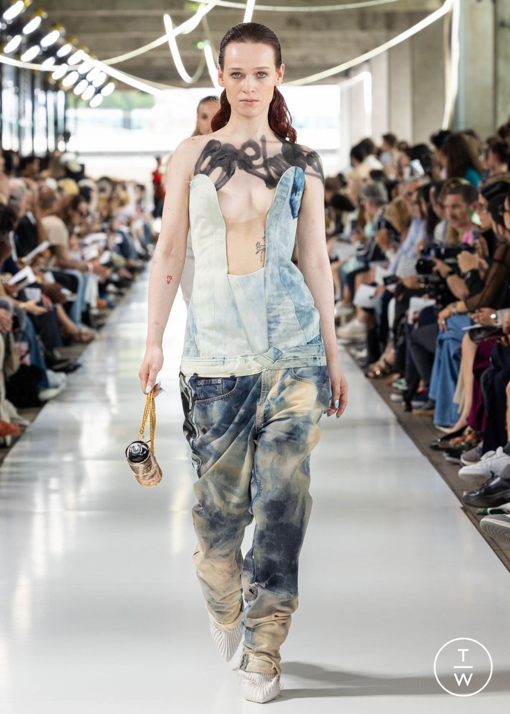 Fashion Week Paris Spring/Summer 2024 look 27 de la collection IFM PARIS menswear