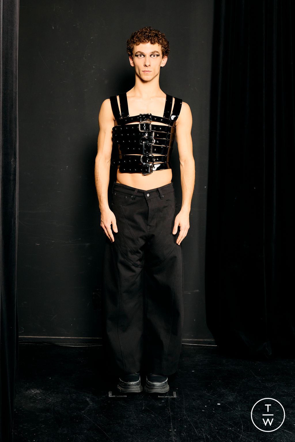 Fashion Week Paris Fall/Winter 2026 look 27 de la collection Jeanne Friot menswear