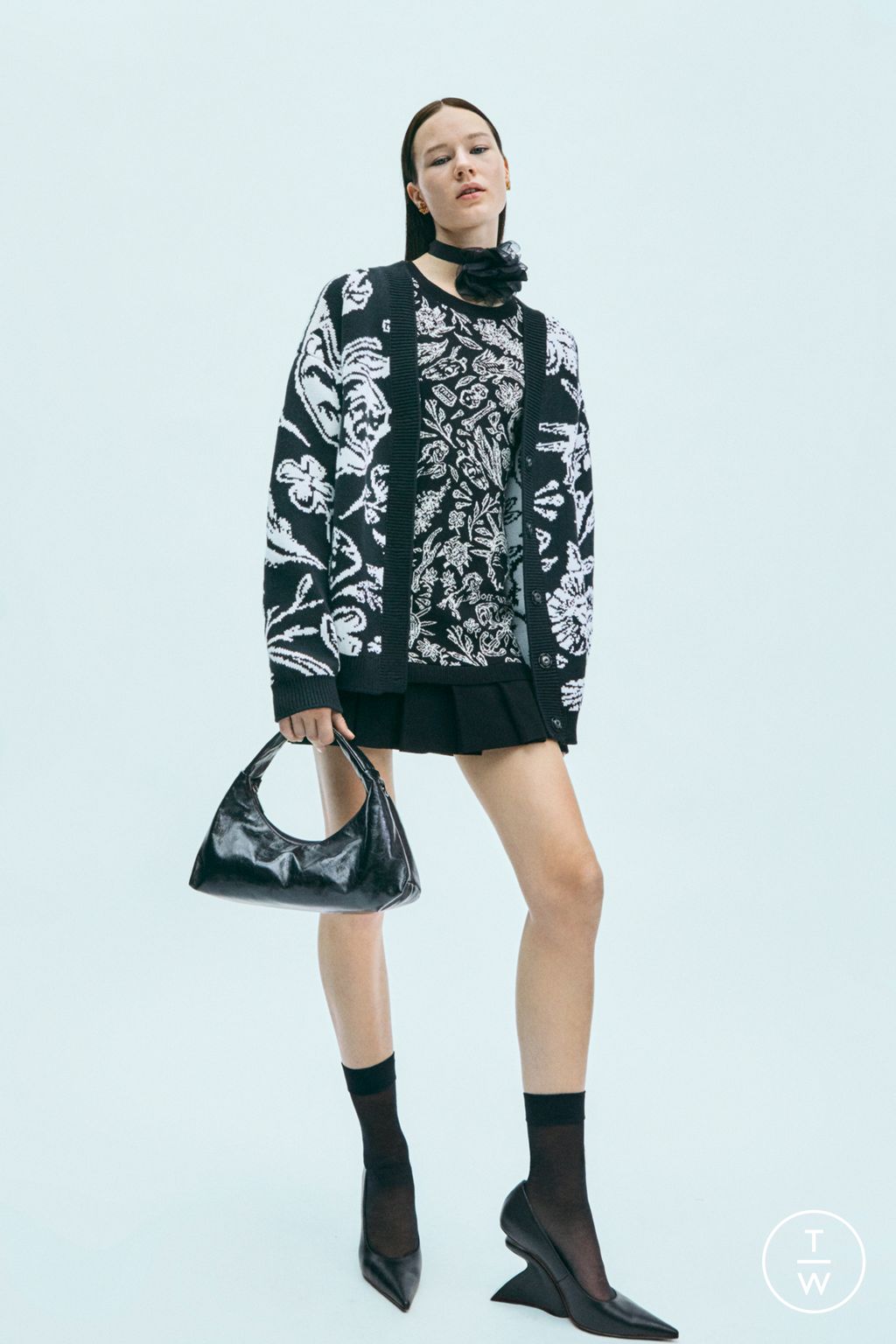 Fashion Week Paris Resort 2024 look 28 from the Off-White collection womenswear