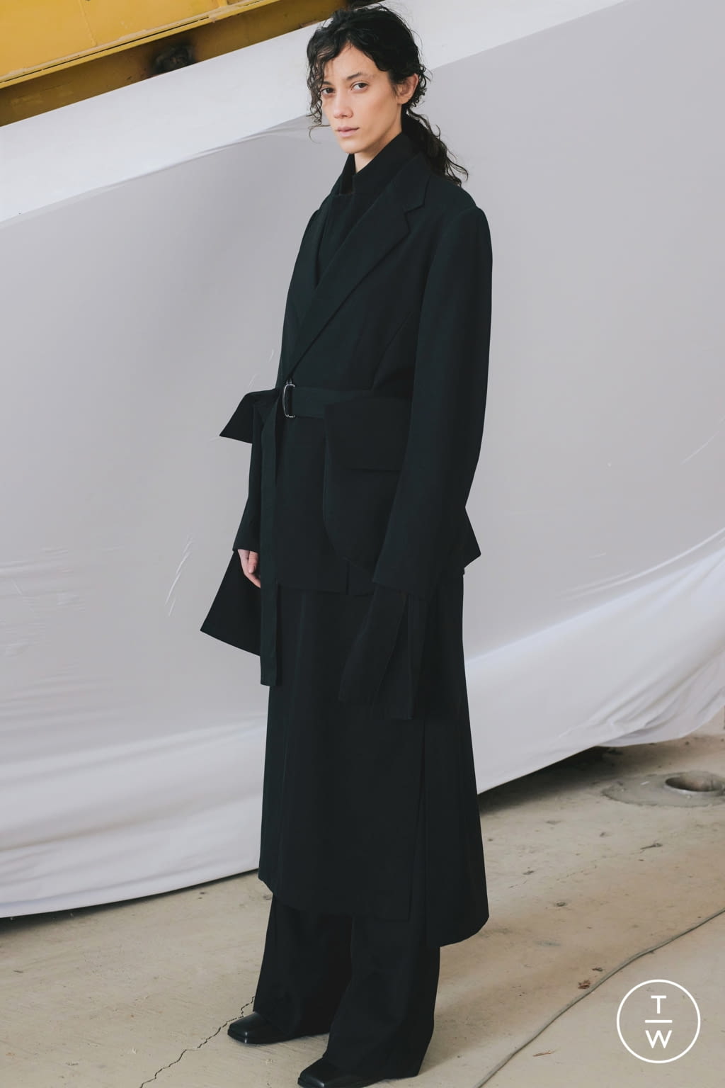 Fashion Week Paris Fall/Winter 2021 look 28 from the Ujoh collection 女装
