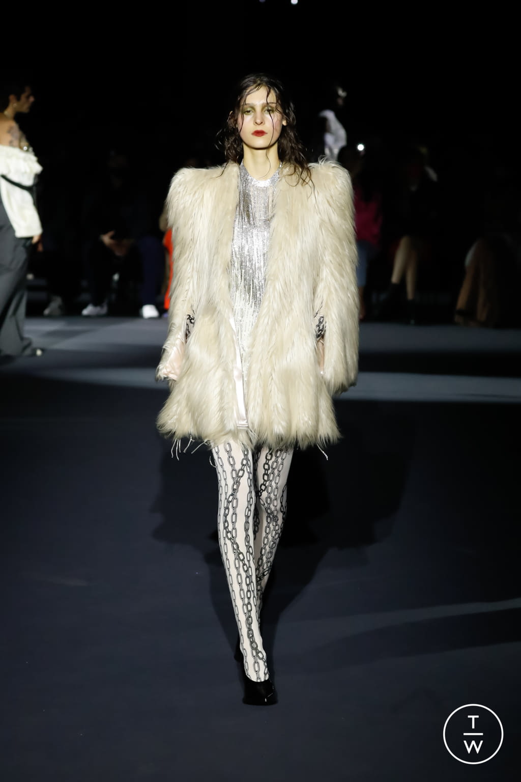 Fashion Week Milan Fall/Winter 2022 look 28 from the Philosophy di Lorenzo Serafini collection womenswear
