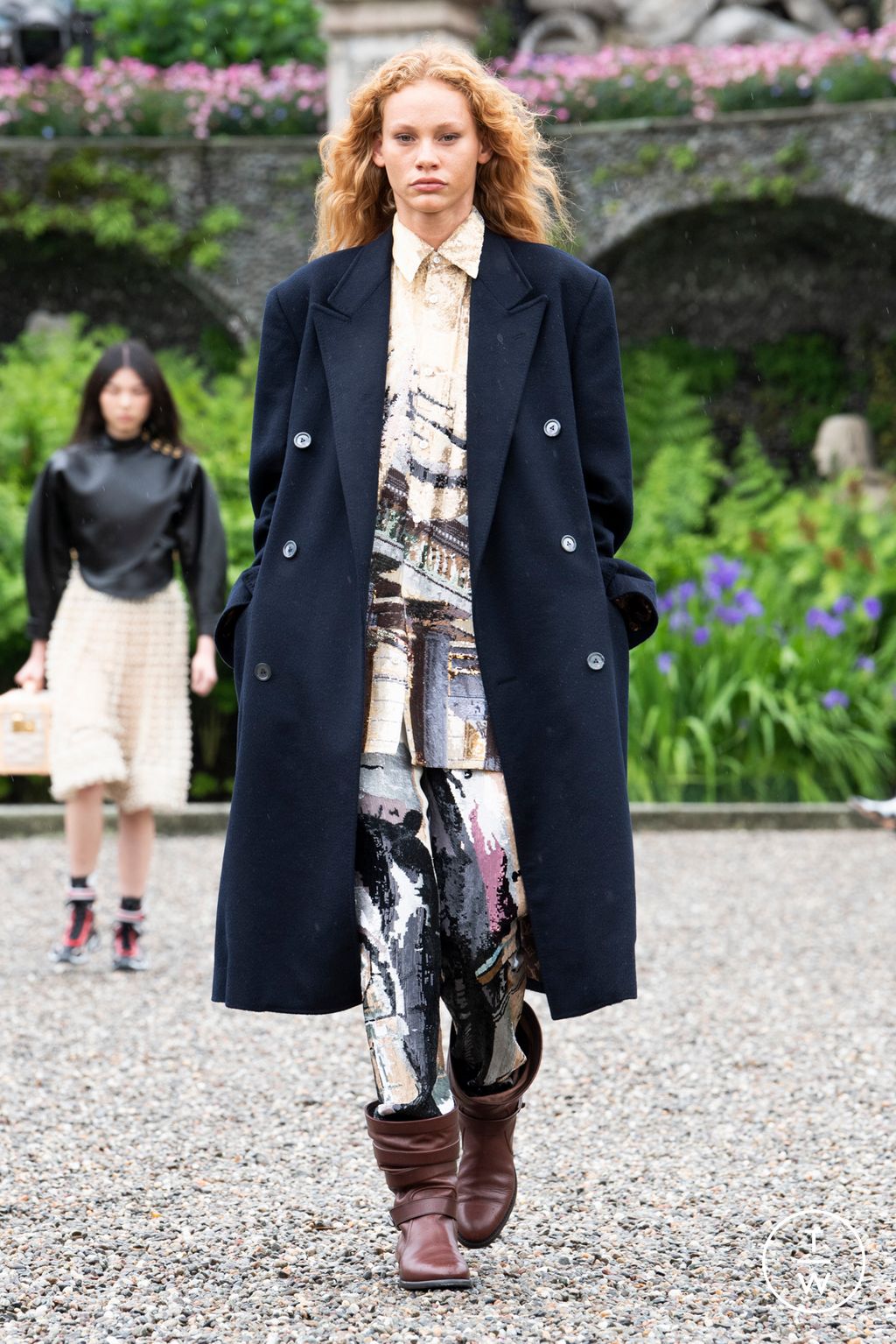 Fashion Week Paris Resort 2024 look 28 from the Louis Vuitton collection womenswear