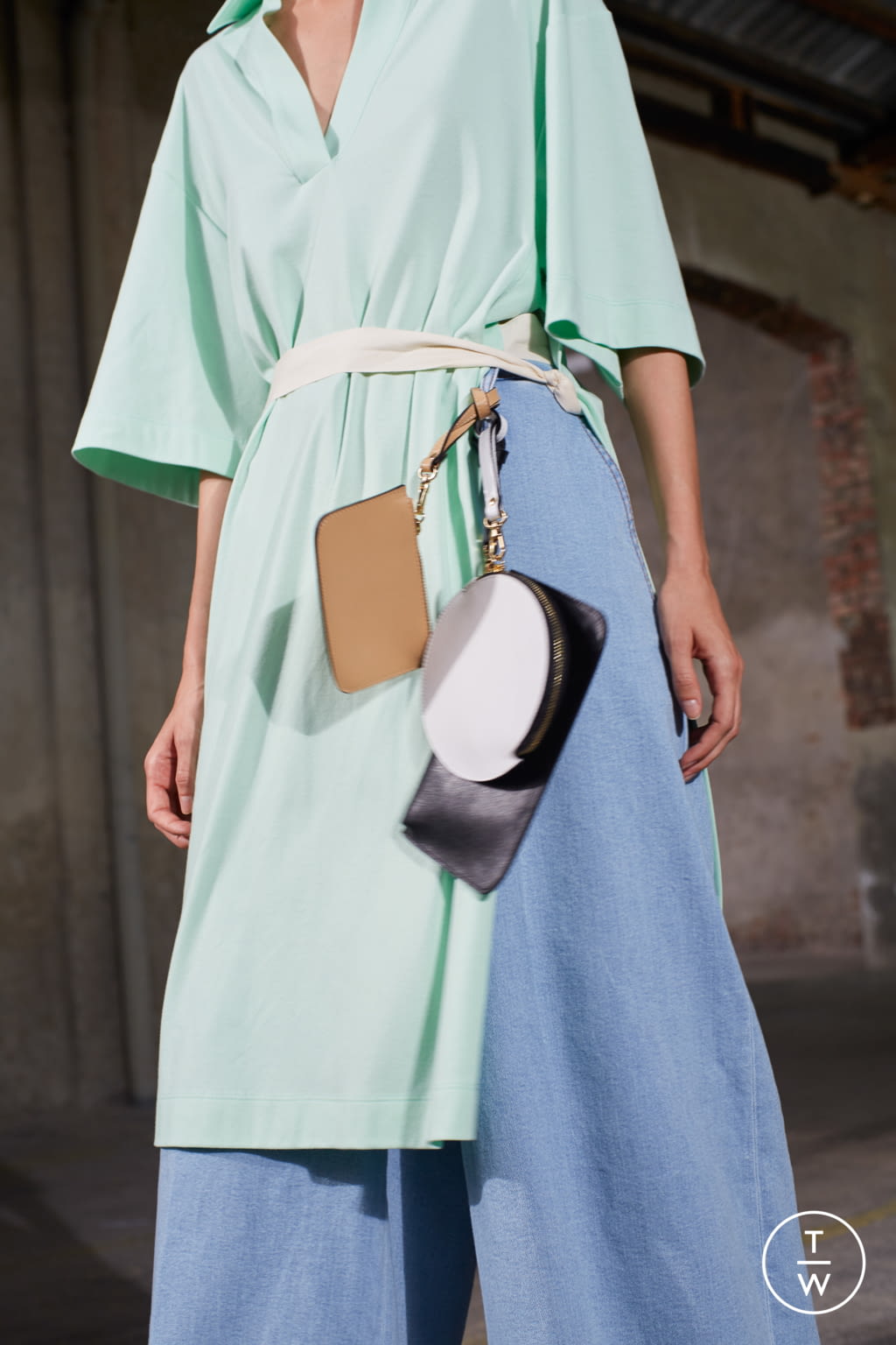 Fashion Week Milan Resort 2019 look 28 de la collection Erika Cavallini womenswear