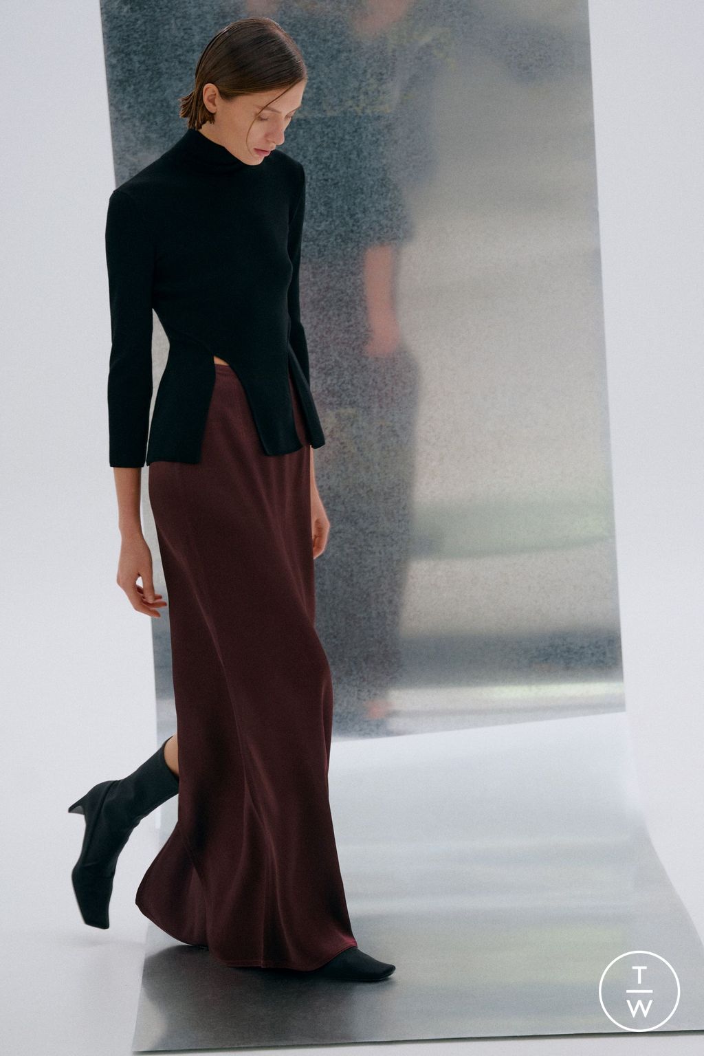 Fashion Week New York Pre-Fall 2023 look 20 from the Bevza collection 女装