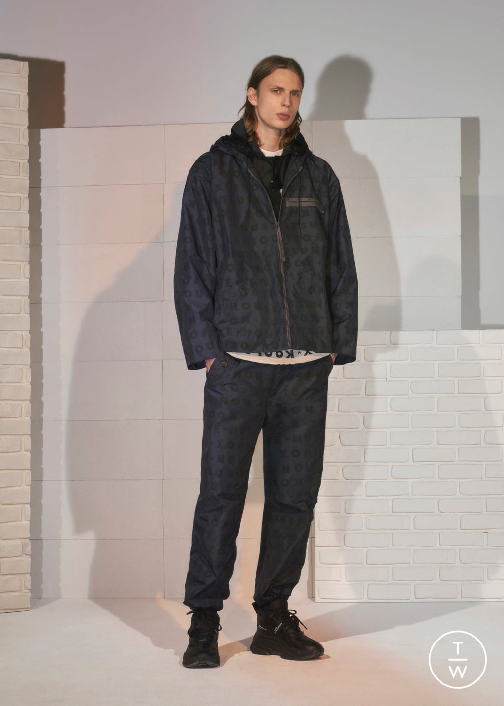 Fashion Week Paris Fall/Winter 2019 look 28 from the Maison Kitsuné collection 男装