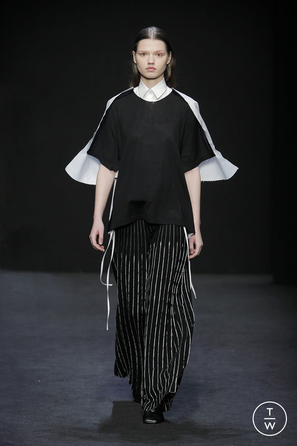 Fashion Week Milan Fall/Winter 2020 look 28 de la collection MRZ womenswear