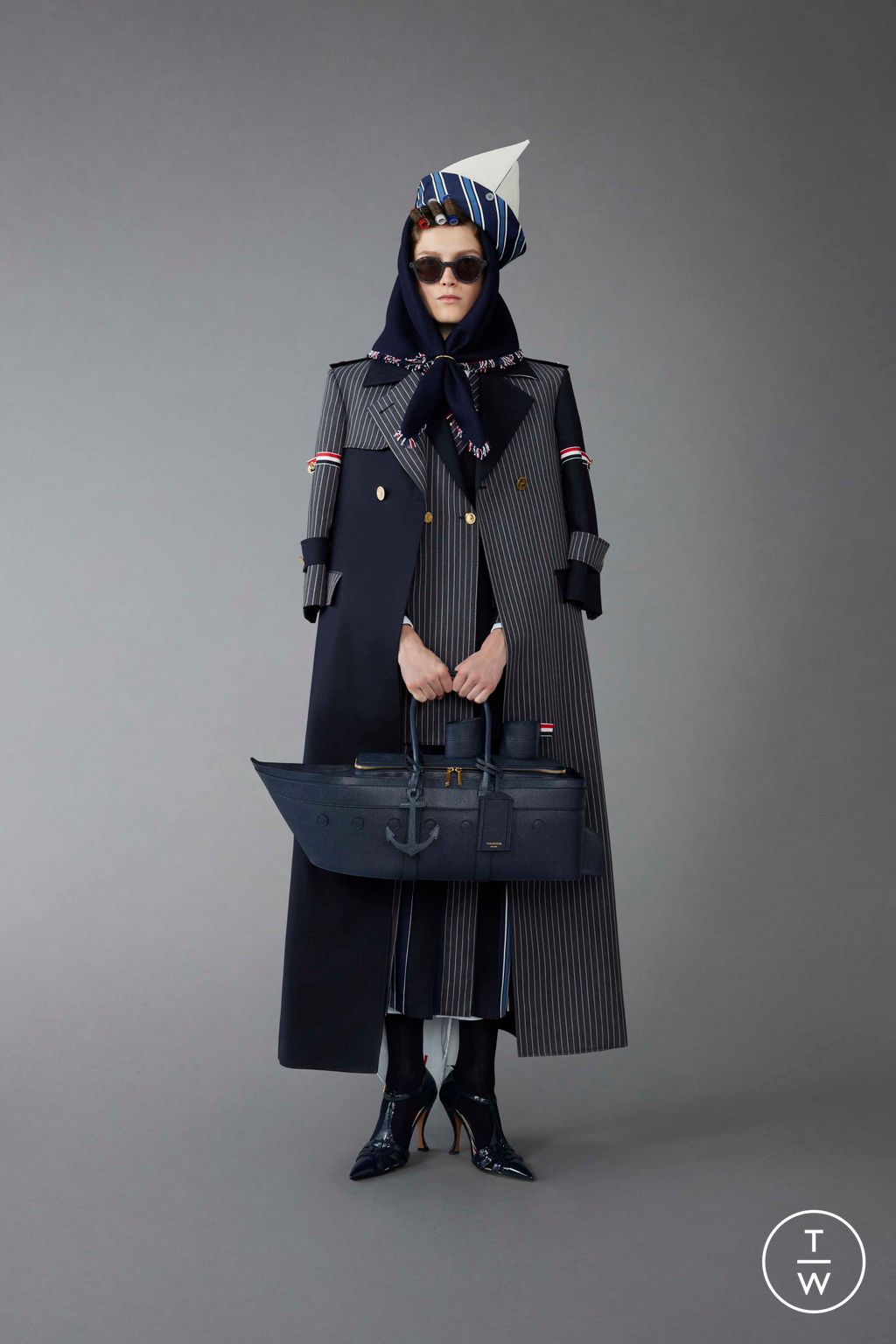 Fashion Week Paris Pre-Fall 2023 look 28 from the Thom Browne collection womenswear