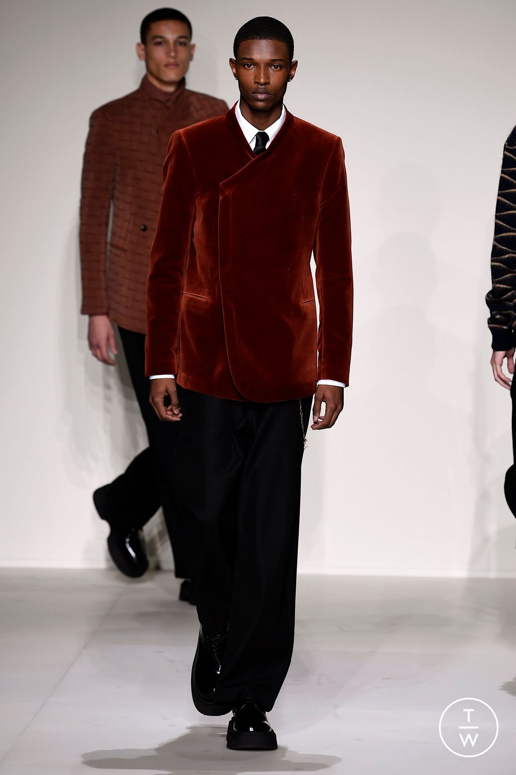 Fashion Week Milan Fall/Winter 2023 look 48 from the Emporio Armani collection menswear