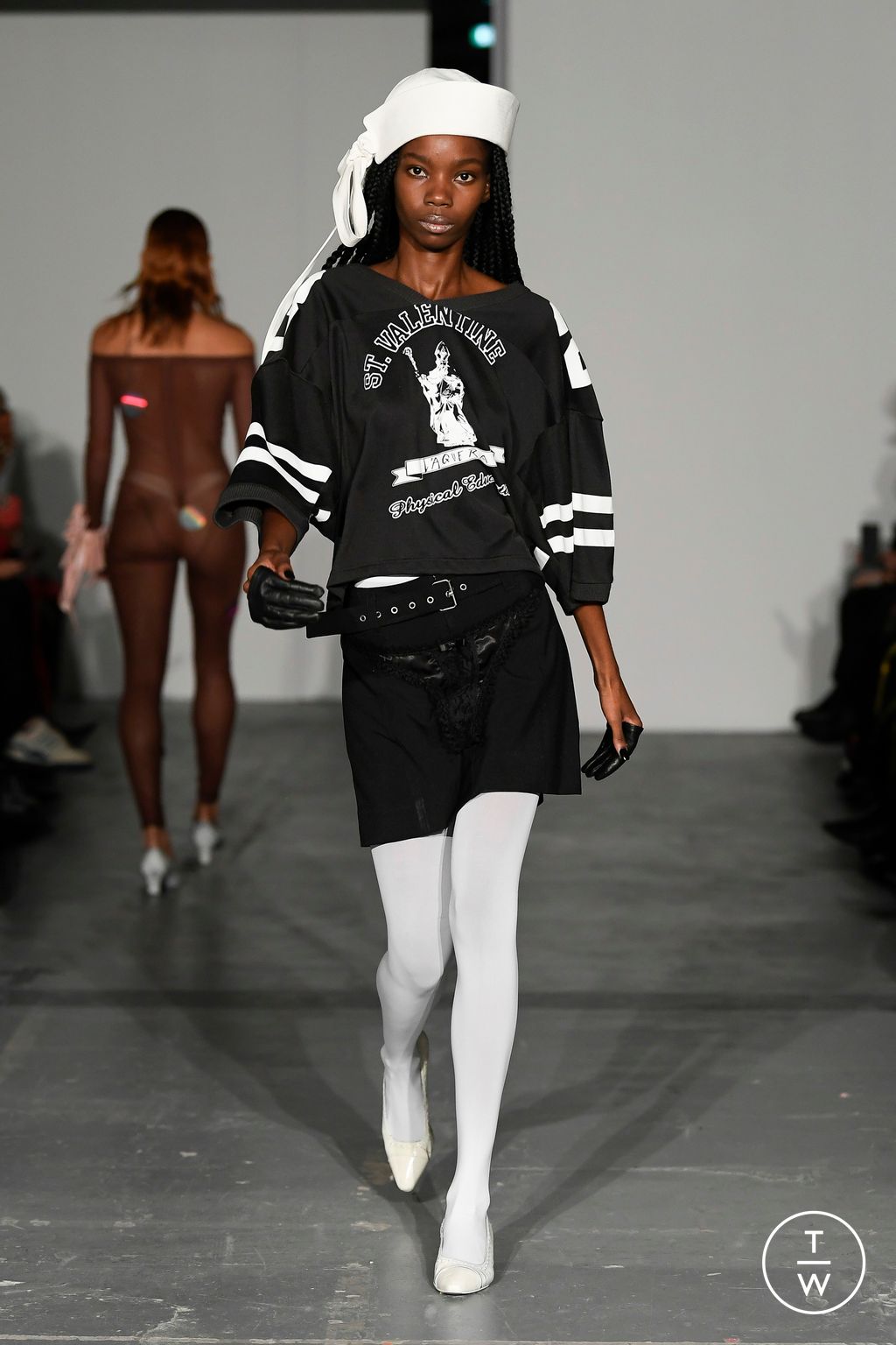 Fashion Week Paris Spring/Summer 2023 look 21 from the Vaquera collection womenswear