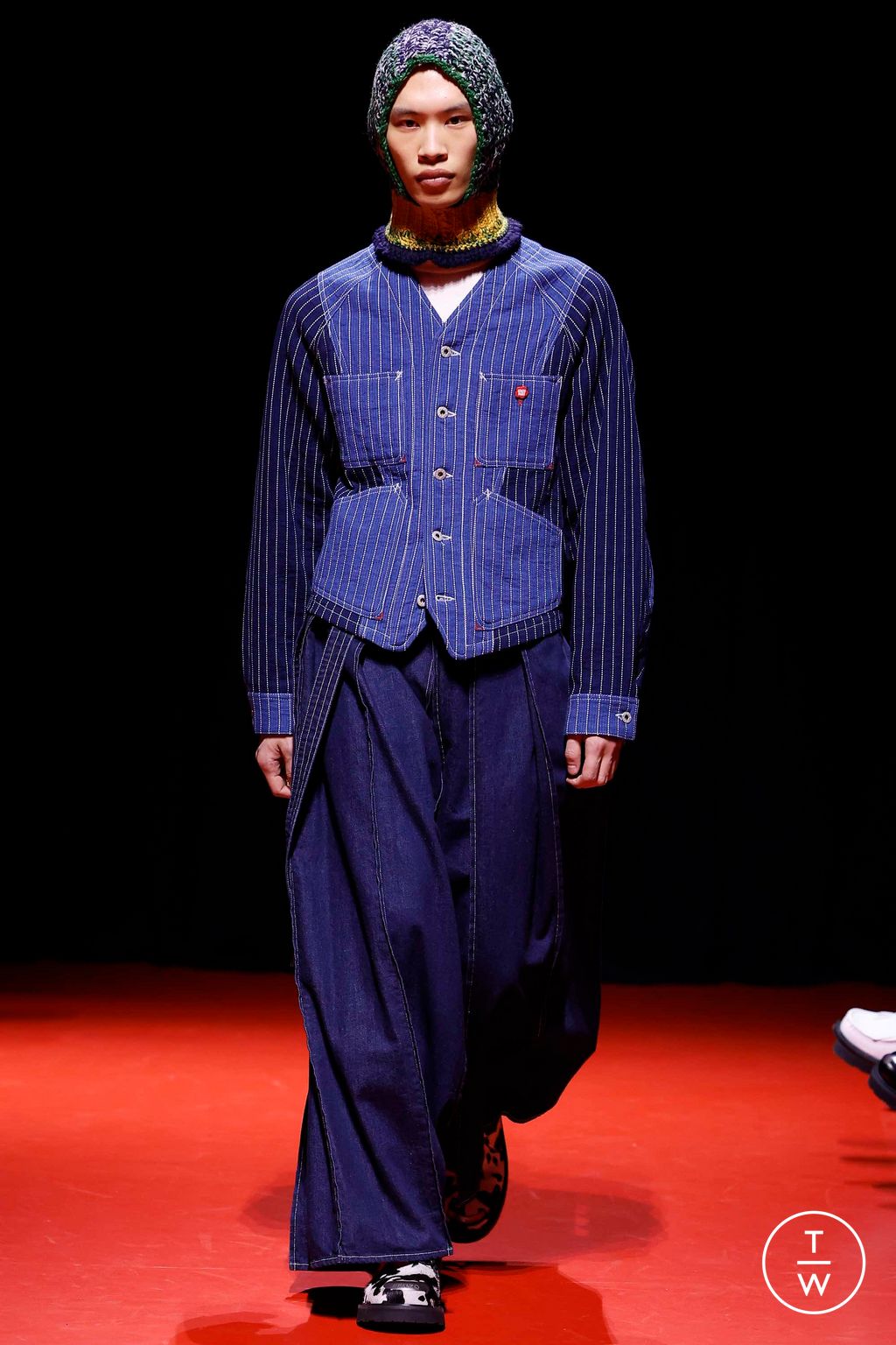 Fashion Week Paris Fall/Winter 2023 look 25 from the Kenzo collection menswear