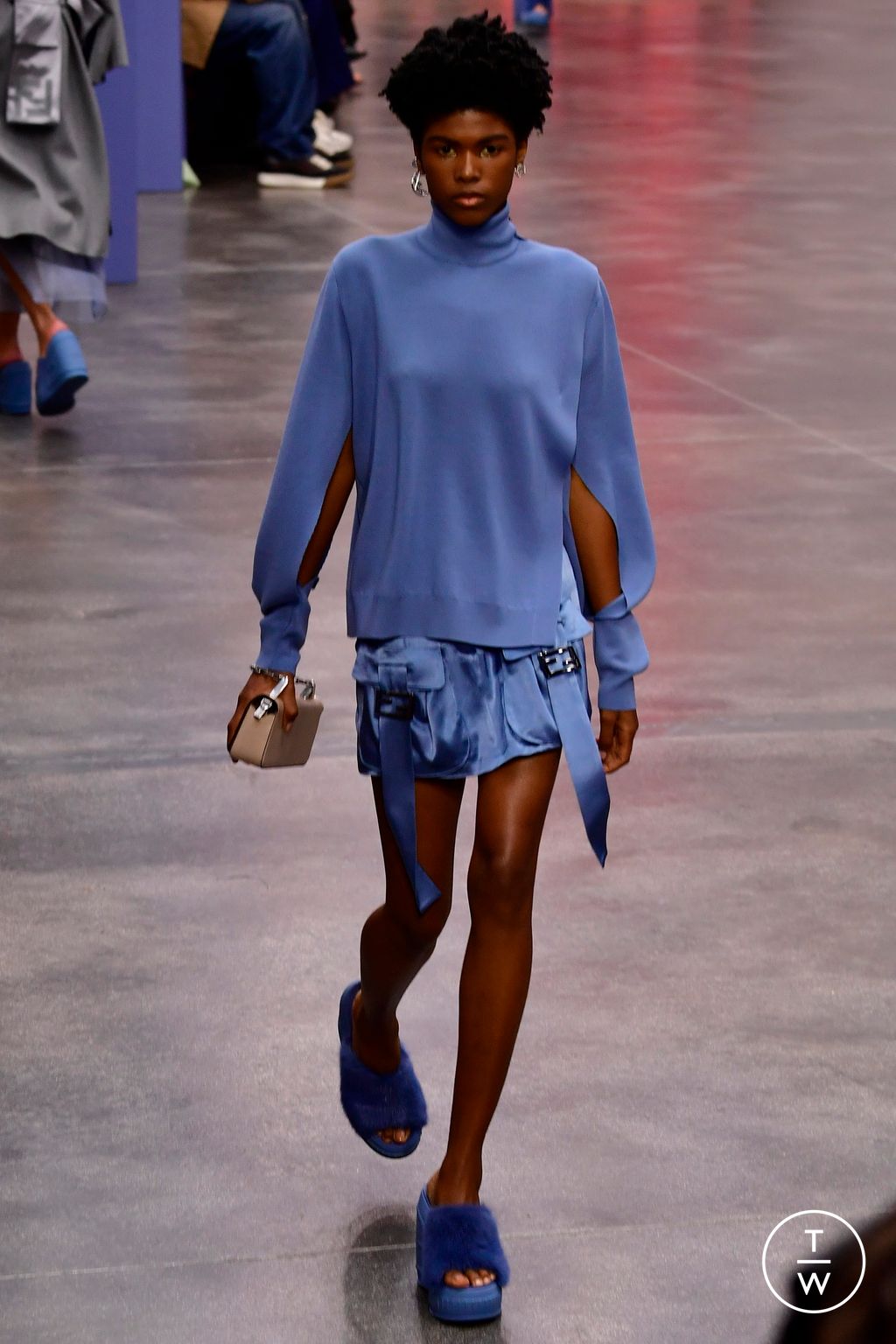 Fashion Week Milan Spring/Summer 2023 look 44 from the Fendi collection 女装