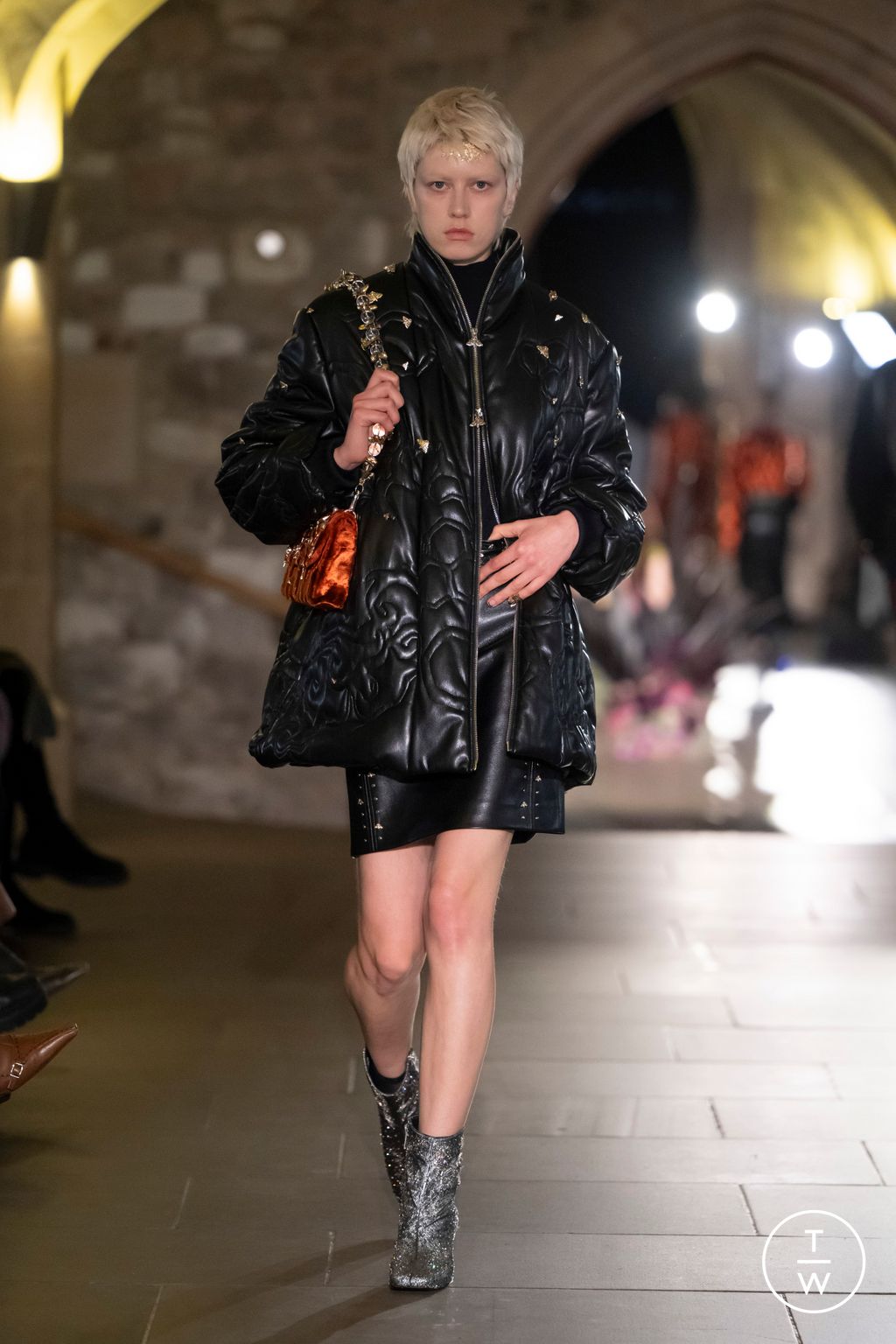 Fashion Week London Fall/Winter 2024 look 30 from the MITHRIDATE collection womenswear