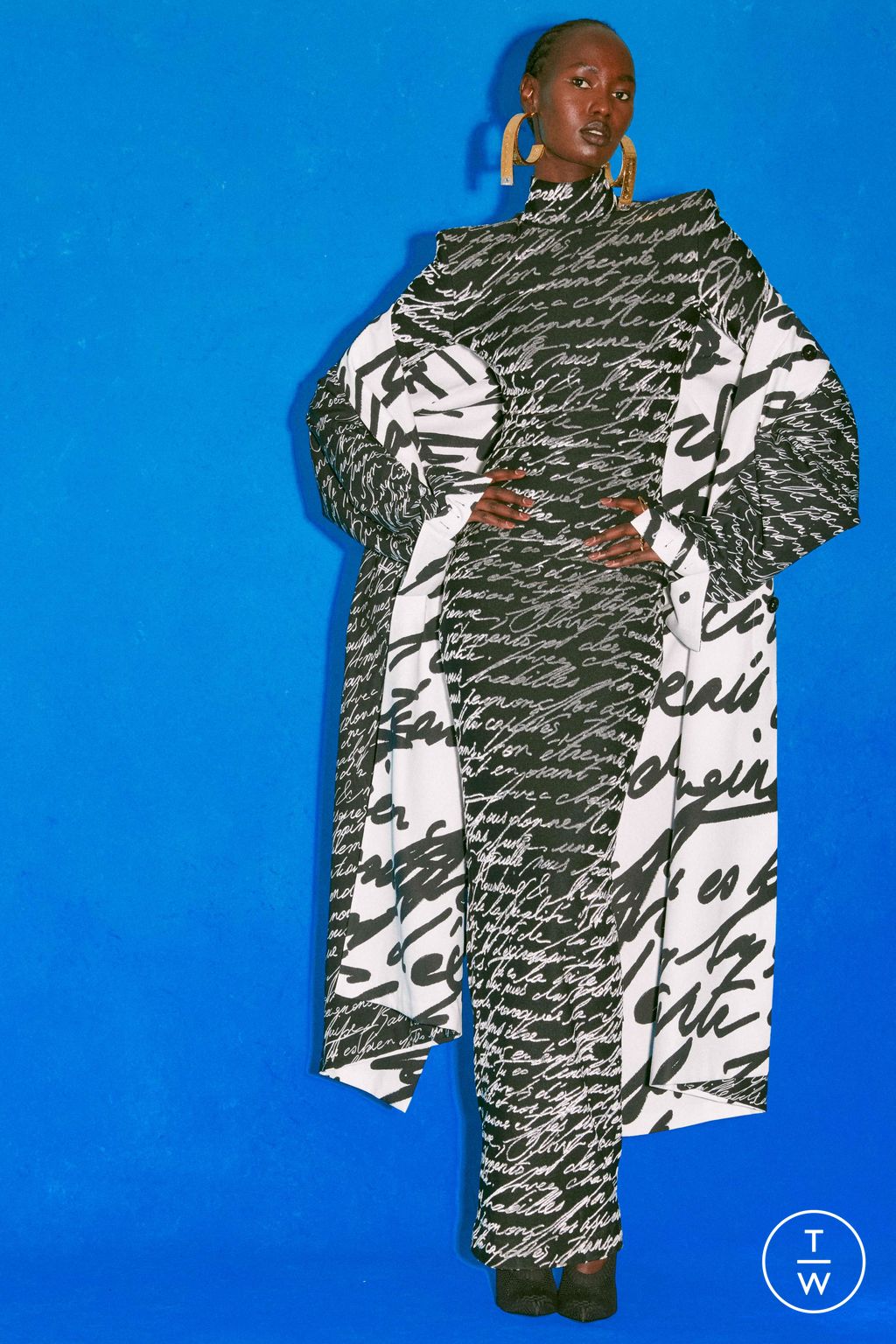 Fashion Week Paris Resort 2025 look 29 from the Balmain collection 女装