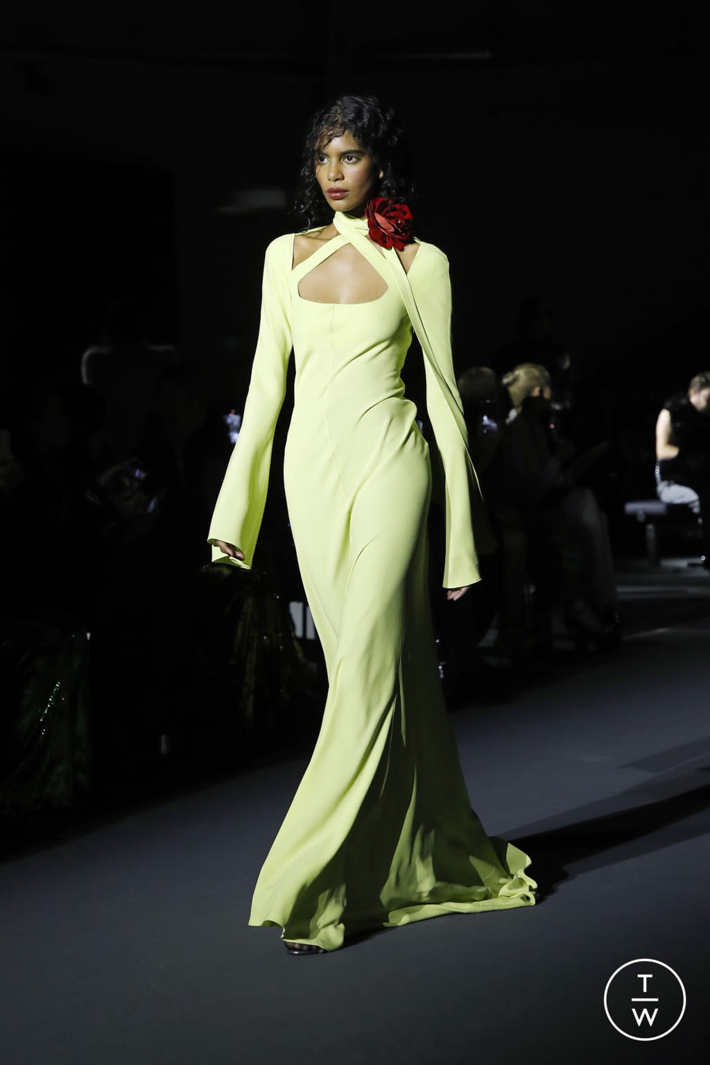 Fashion Week Milan Fall/Winter 2022 look 29 from the Philosophy di Lorenzo Serafini collection womenswear