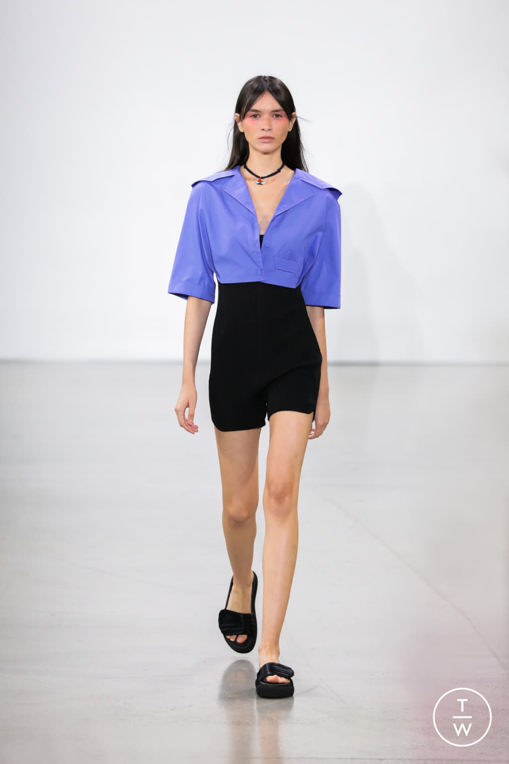 Fashion Week New York Spring/Summer 2022 look 29 from the Bevza collection 女装