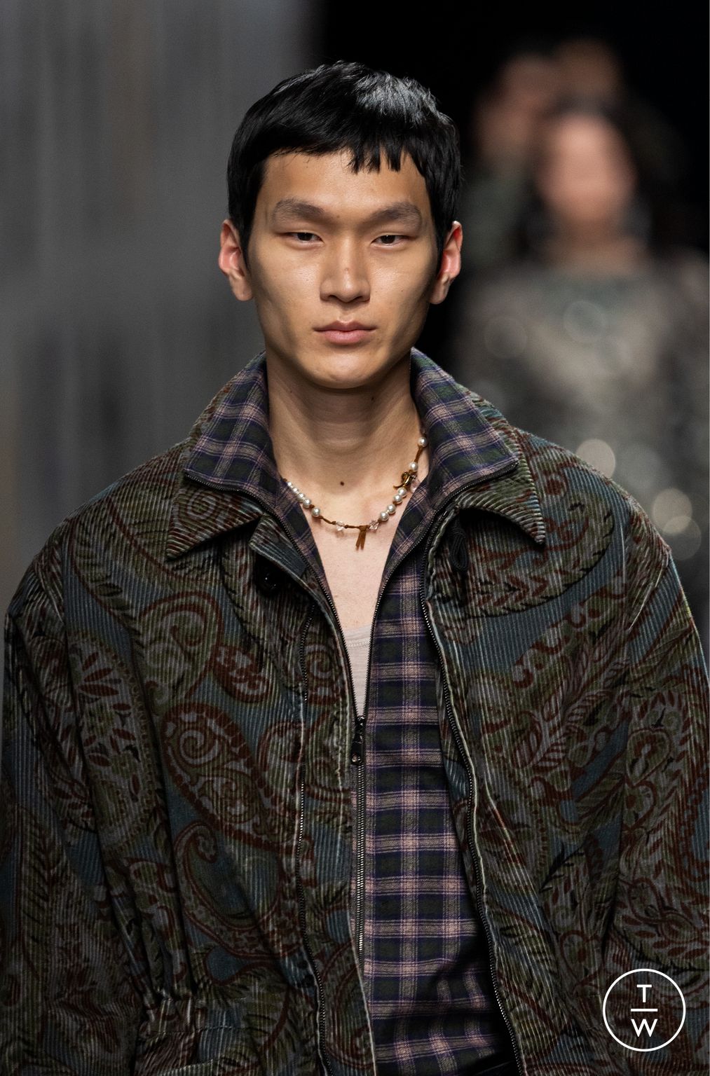 Fashion Week Milan Fall/Winter 2025 look 29 de la collection Etro womenswear accessories