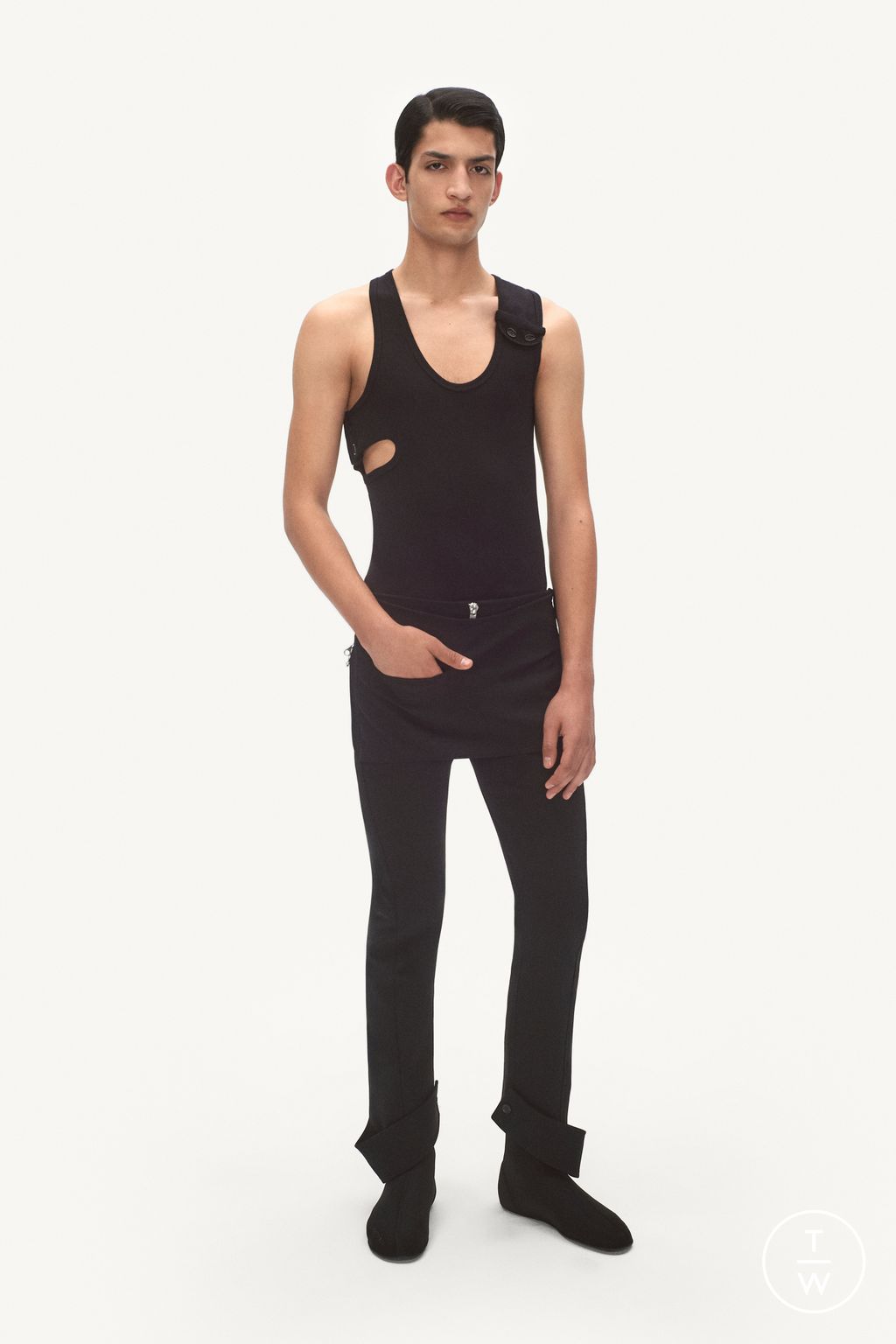 Fashion Week Paris Resort 2025 look 29 from the Courrèges collection womenswear