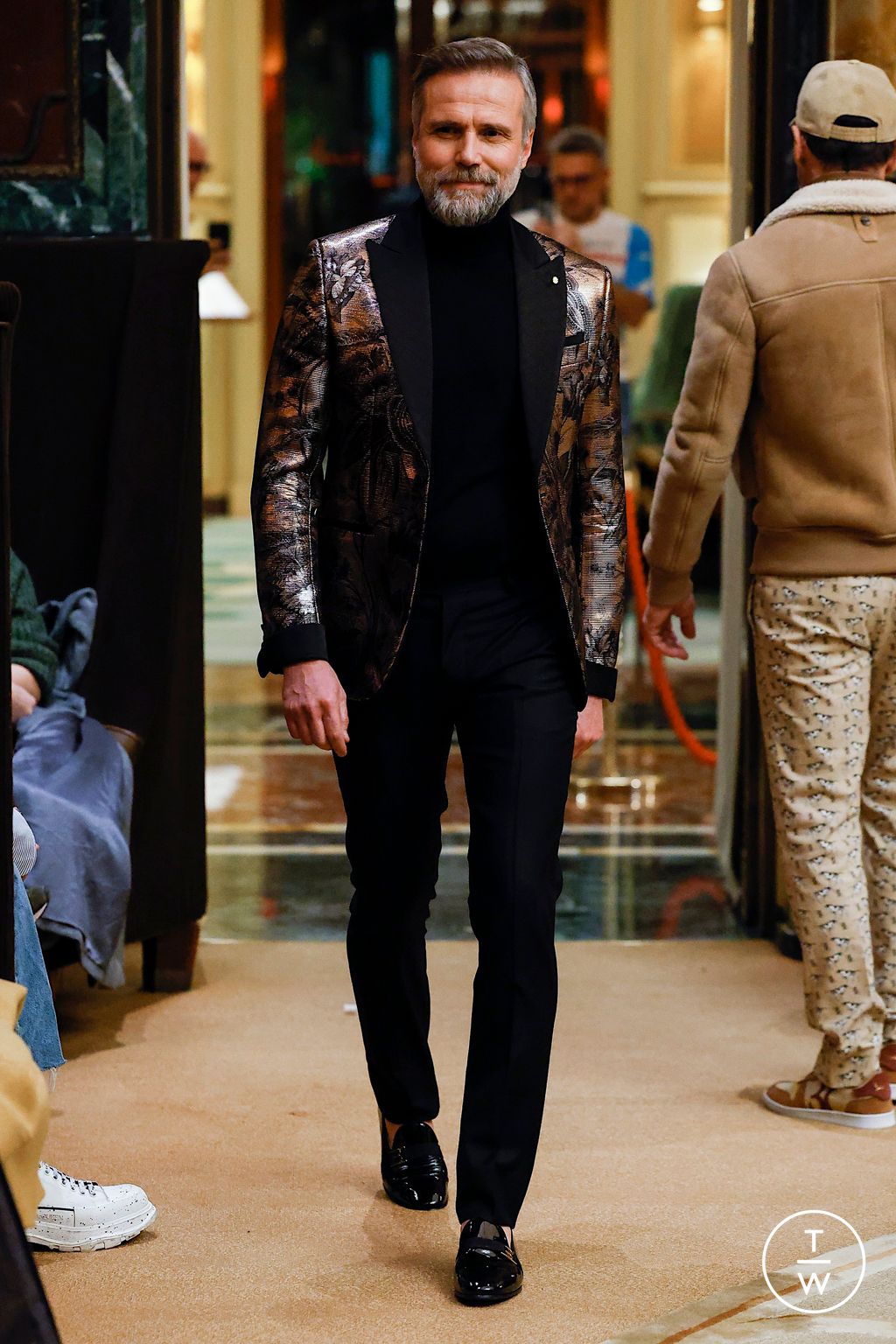 Fashion Week Milan Fall/Winter 2023 look 7 from the Billionaire collection menswear