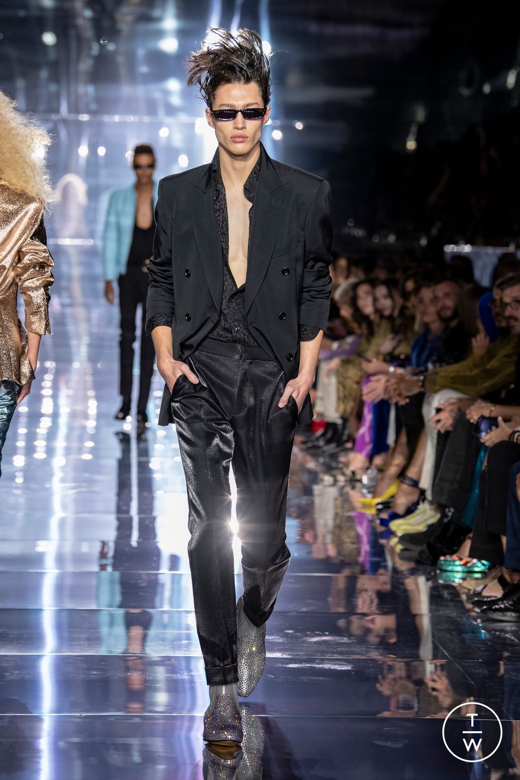 Fashion Week New York Spring/Summer 2023 look 14 from the Tom Ford collection womenswear