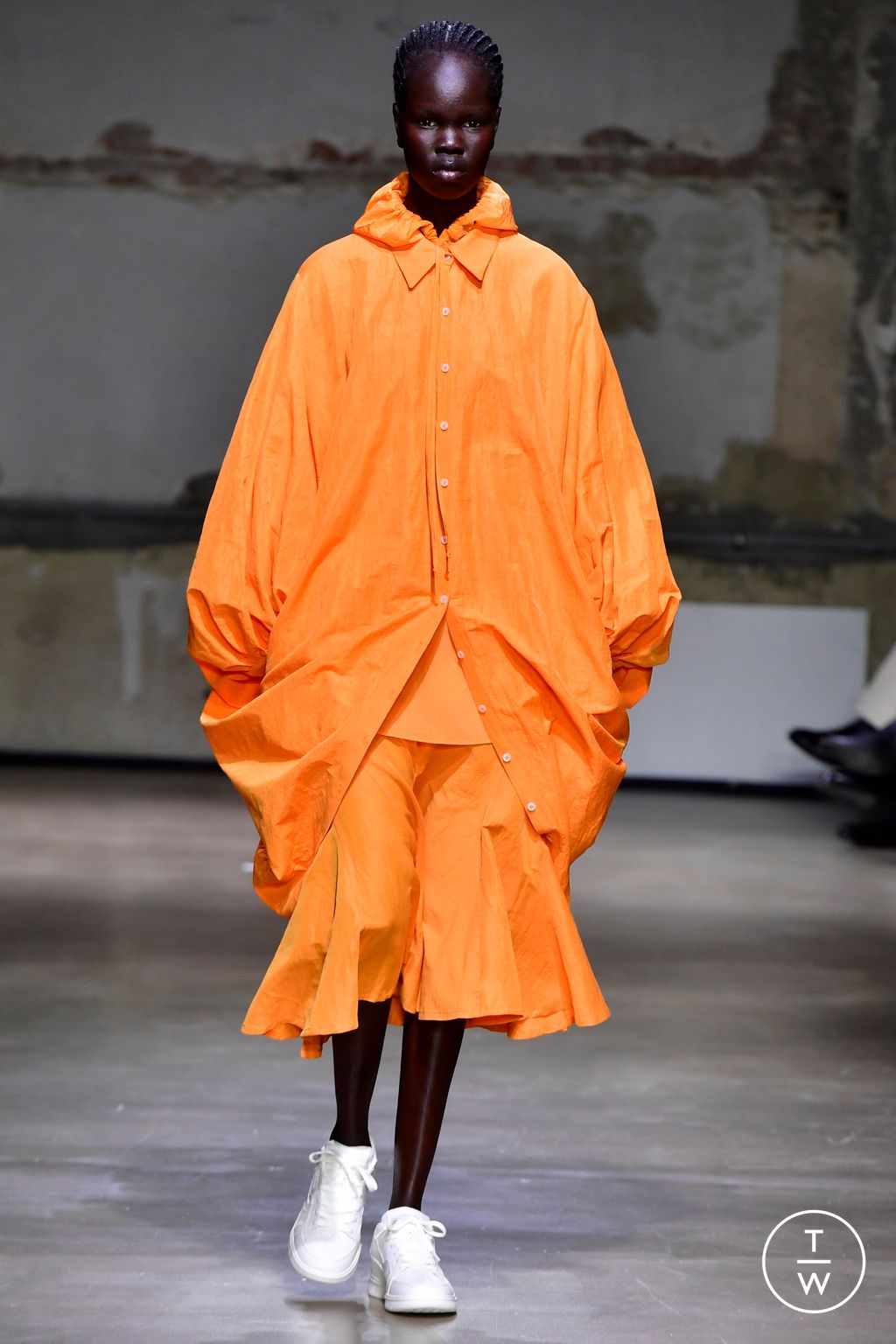 Fashion Week Paris Spring/Summer 2023 look 10 from the Dawei collection 女装