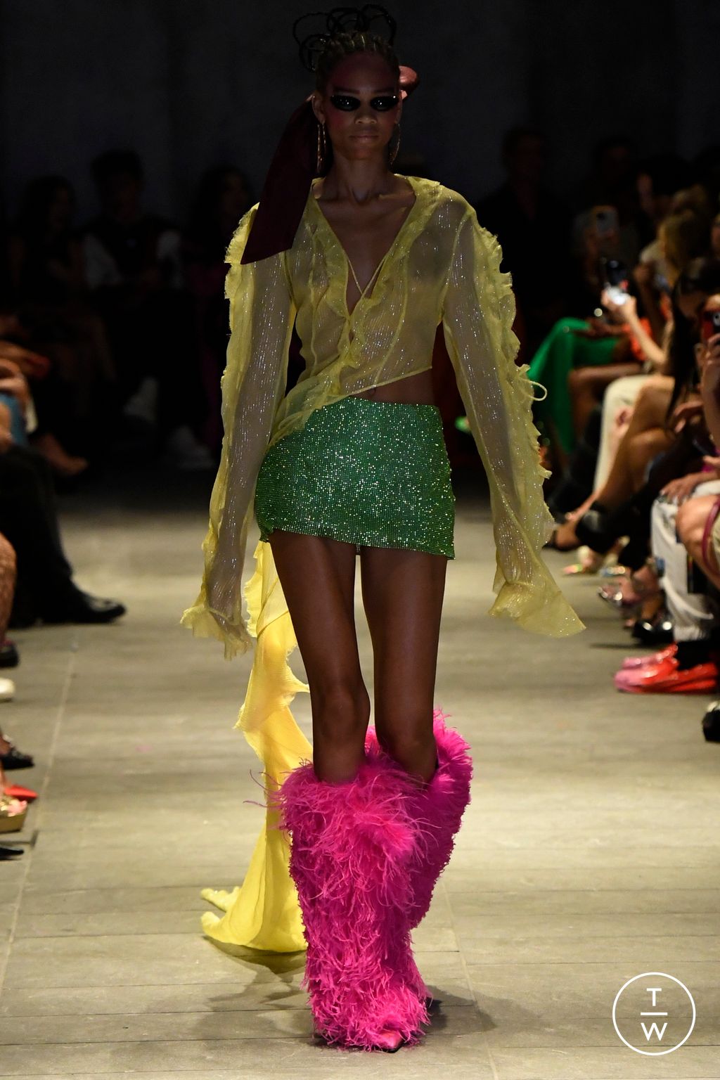 Fashion Week New York Spring/Summer 2023 look 5 de la collection Christian Cowan womenswear