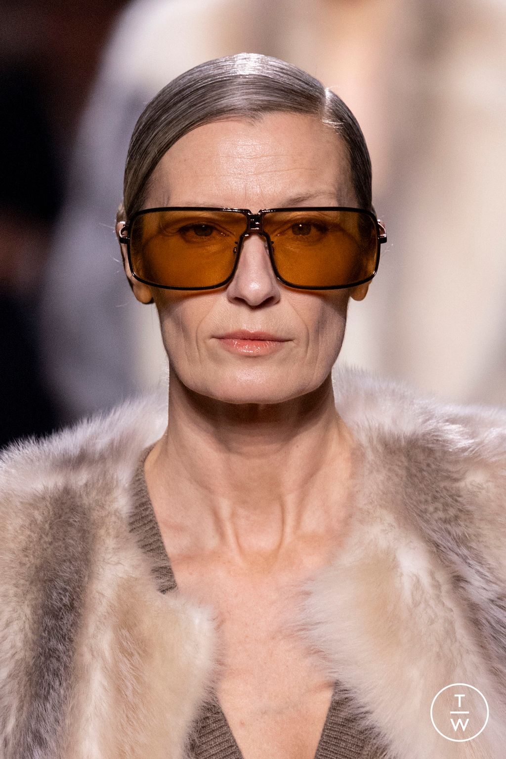Fashion Week Milan Fall/Winter 2025 look 86 from the Fendi collection womenswear accessories